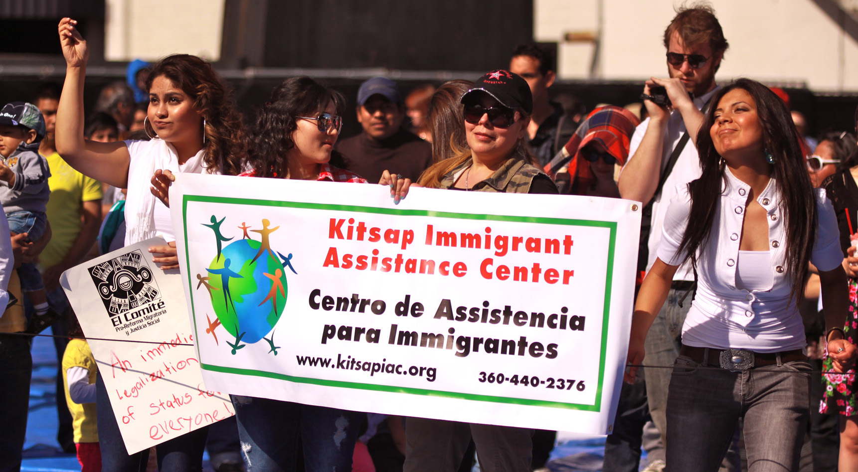 Contin&uacute;an Luchando