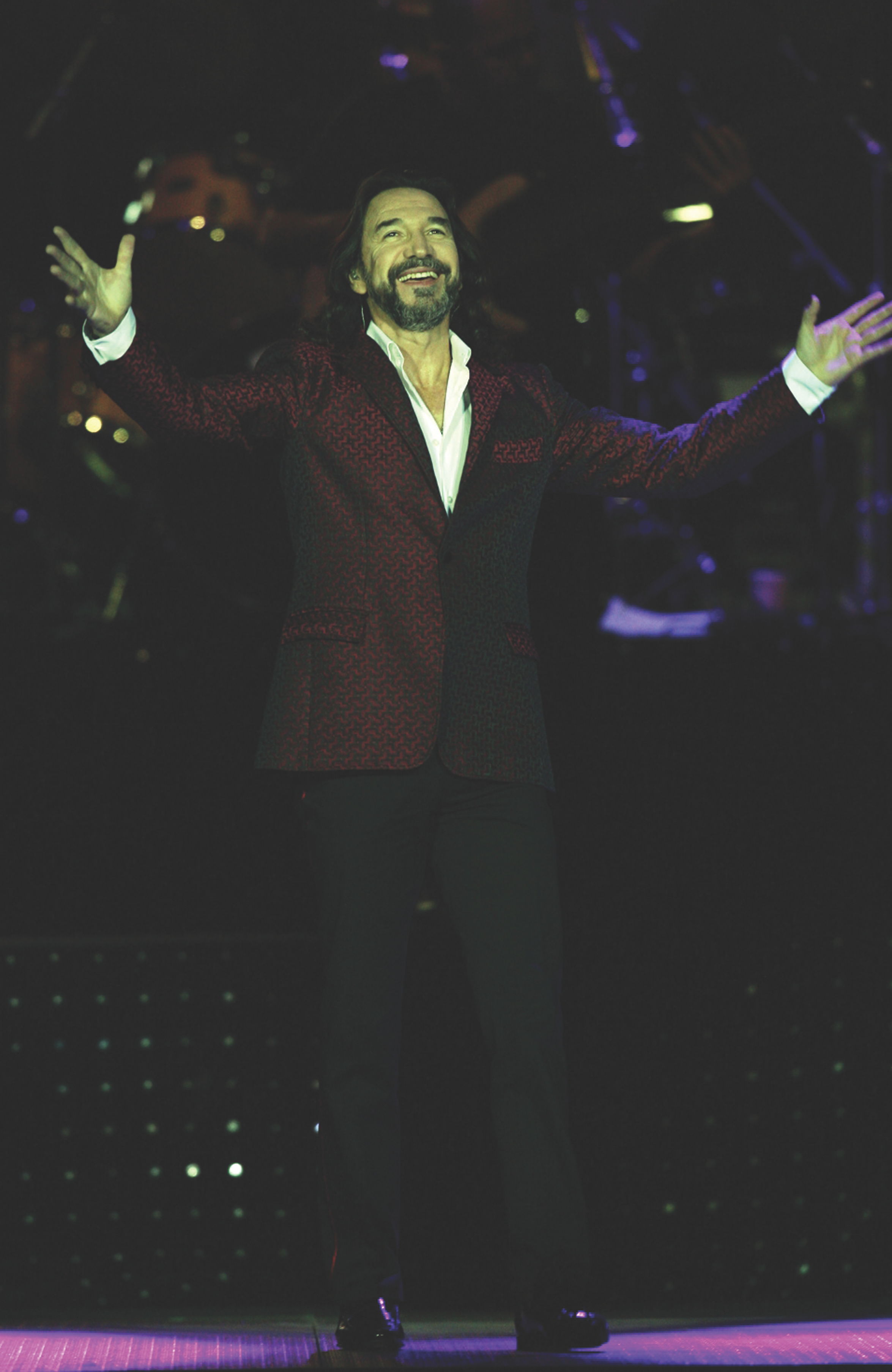 Marco Antonio Sol&iacute;s y Ana Gabriel juntos en concierto