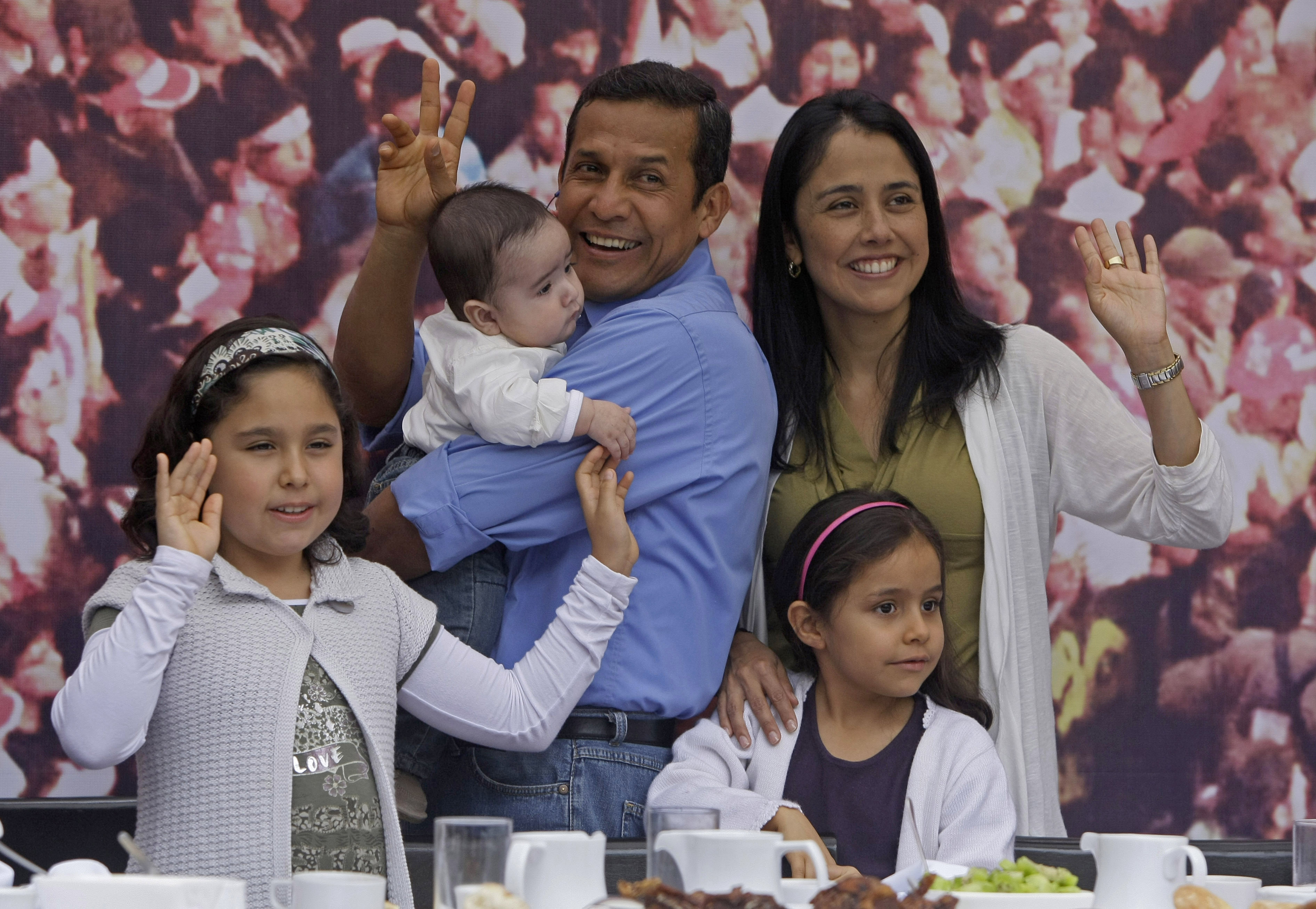 Ollanta Humala es el nuevo presidente de Perú