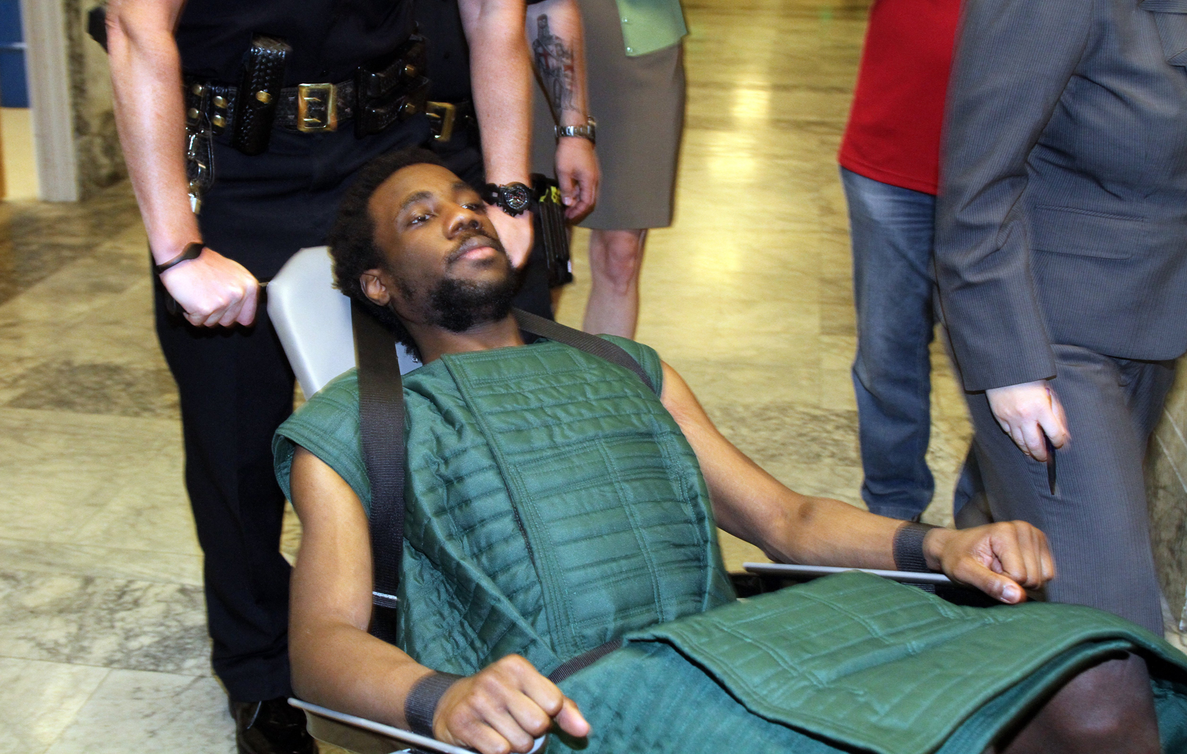 Sobreviviente de asalto testifica