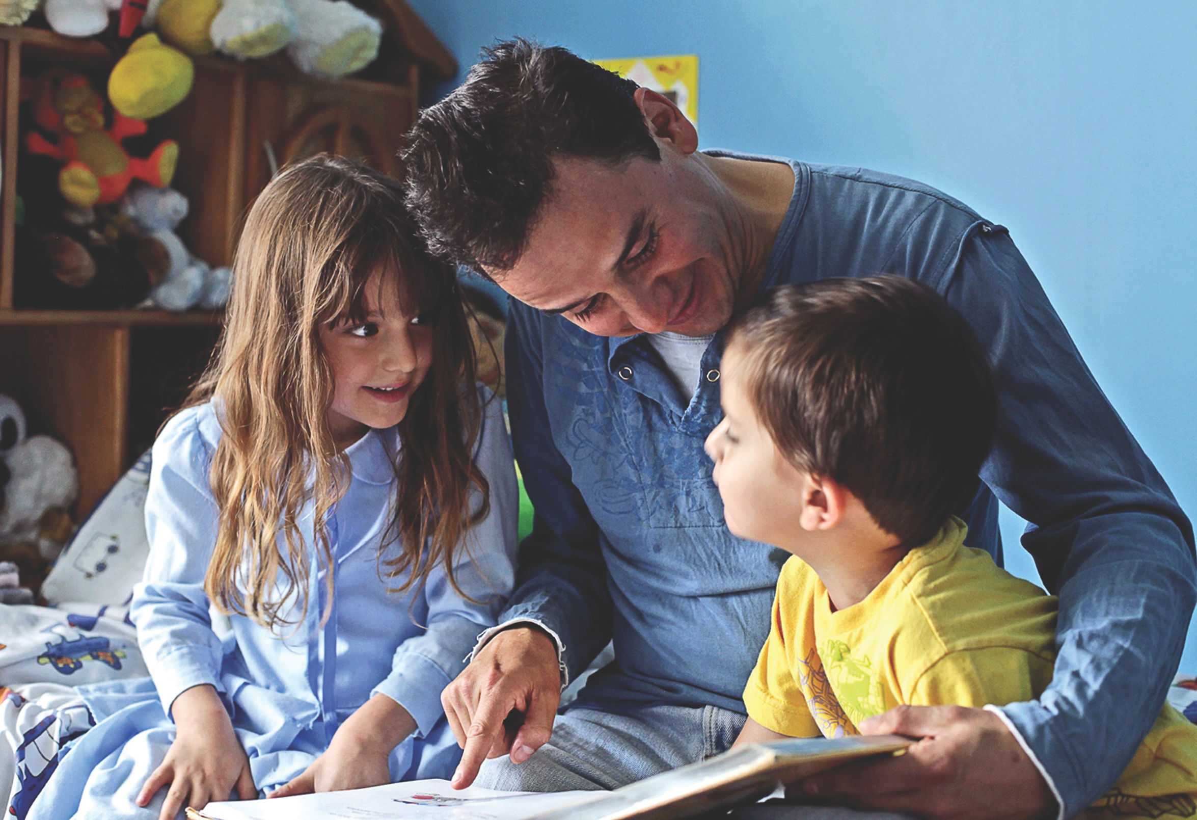 &iexcl;Qu&eacute; padres los de hoy!