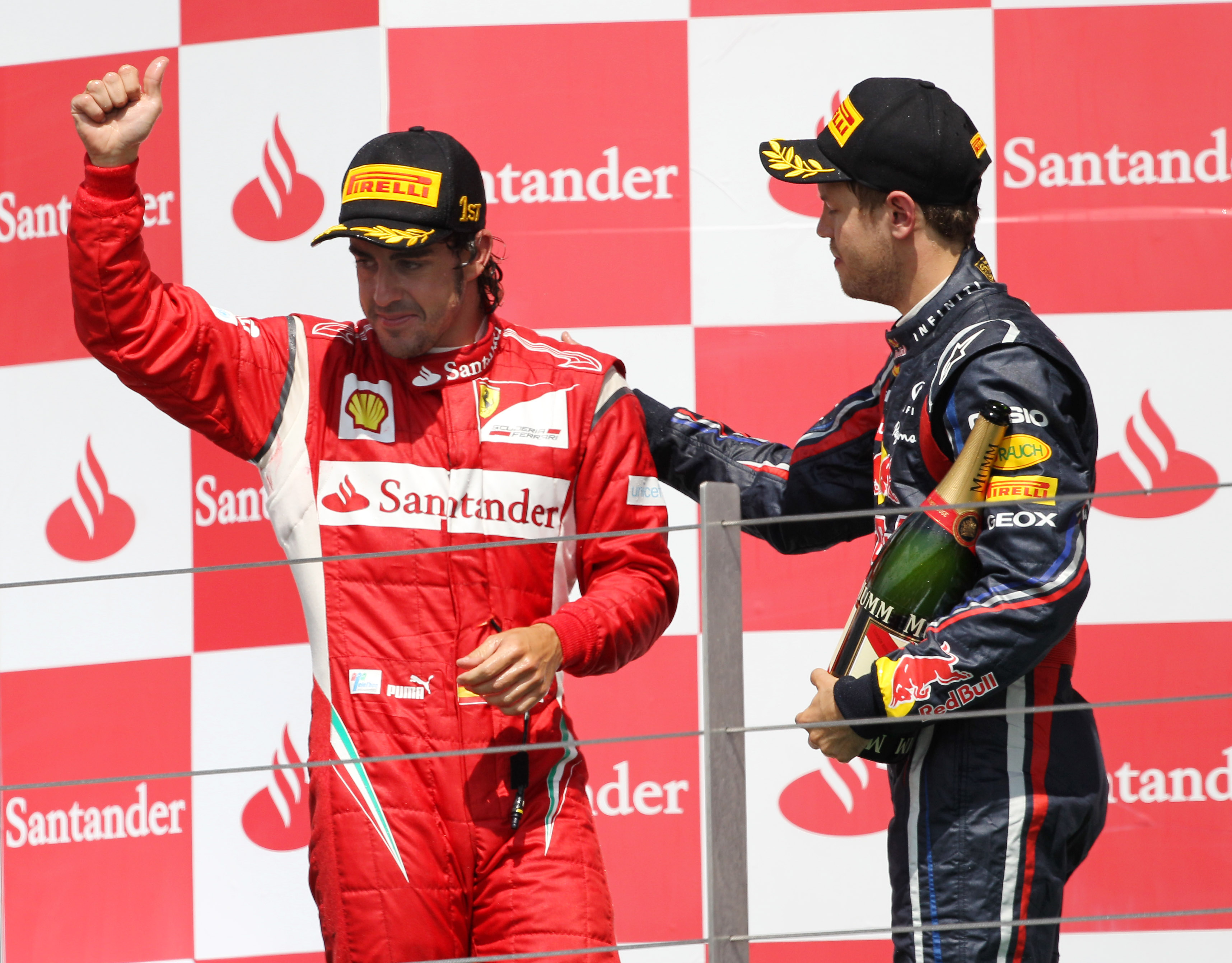 "Checo" P&eacute;rez s&eacute;ptimo en Inglaterra