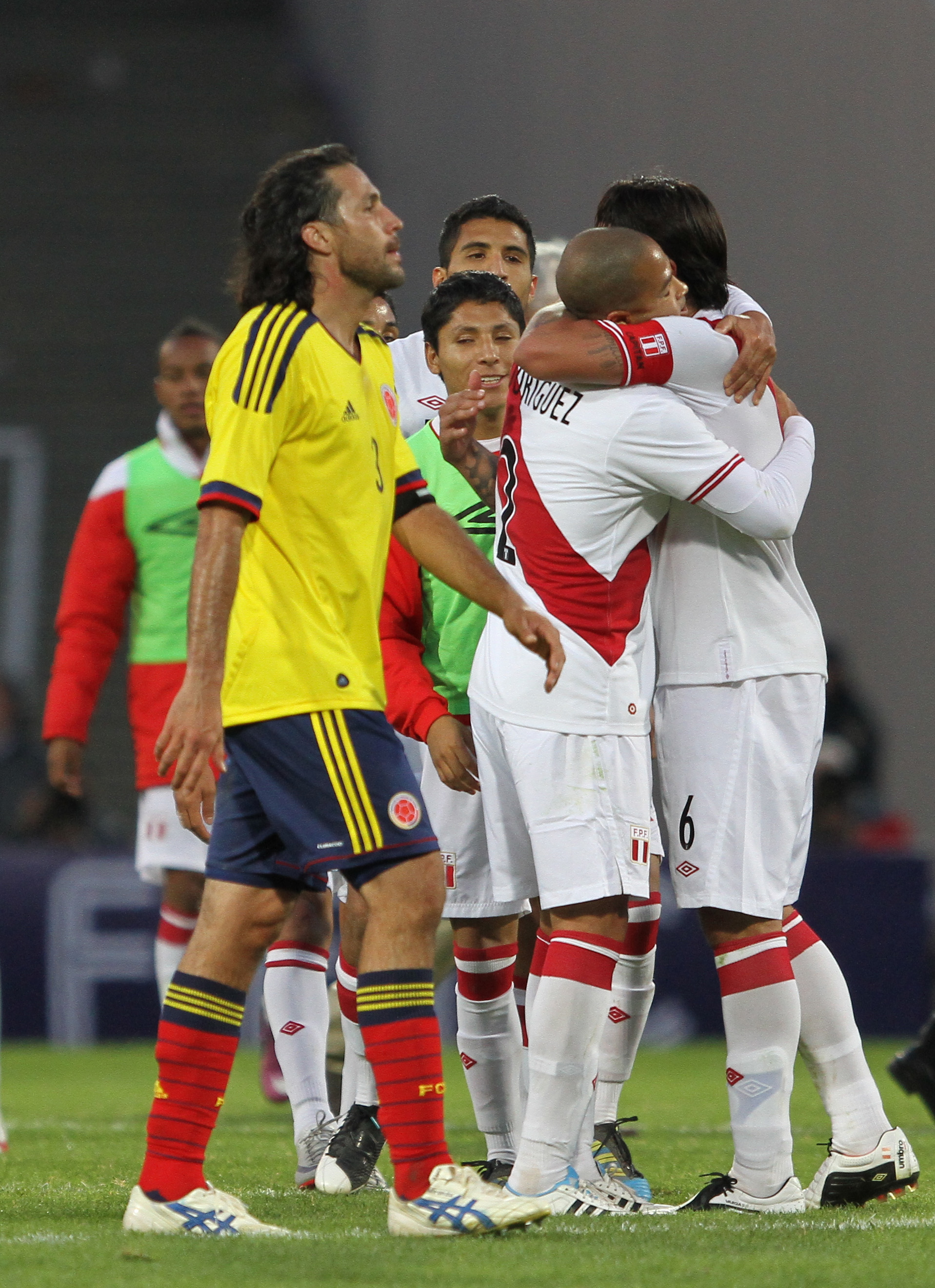 Argentina y Colombia fuera de la Copa