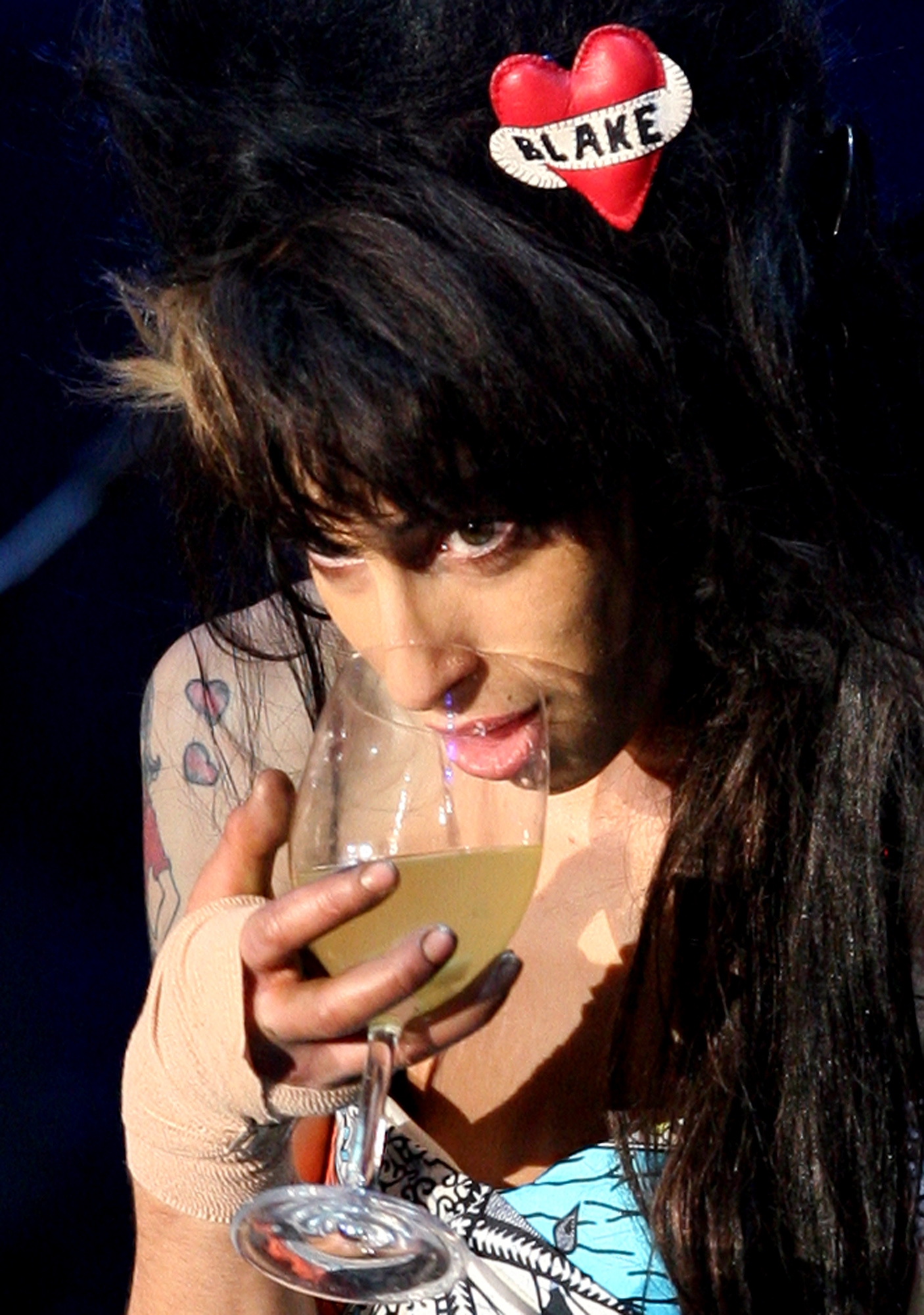 Hallan muerta a Amy Winehouse en su casa en Londres