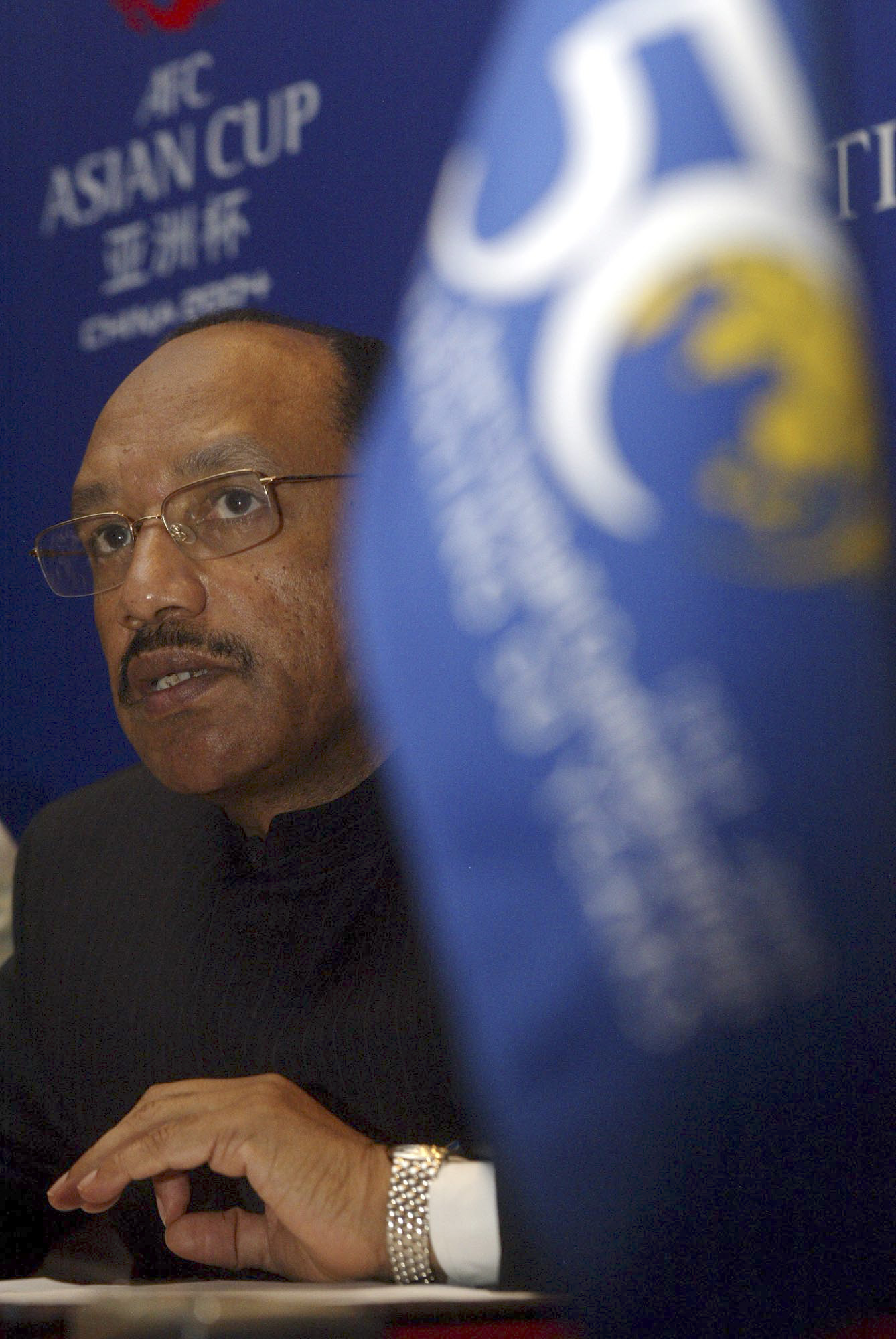 Trat&oacute; de comprar la Presidencia de la FIFA