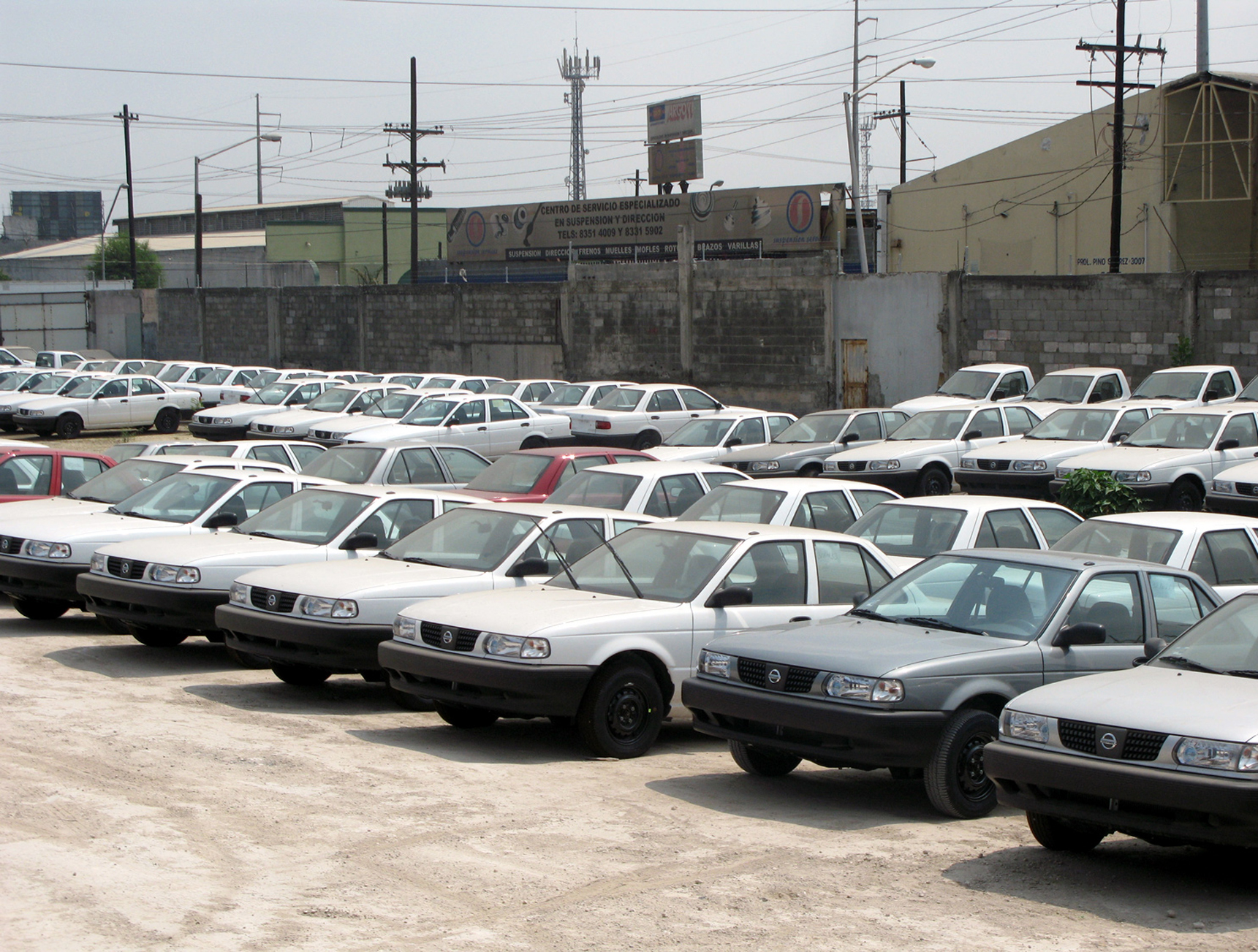 Evite fraudes al comprar auto usado