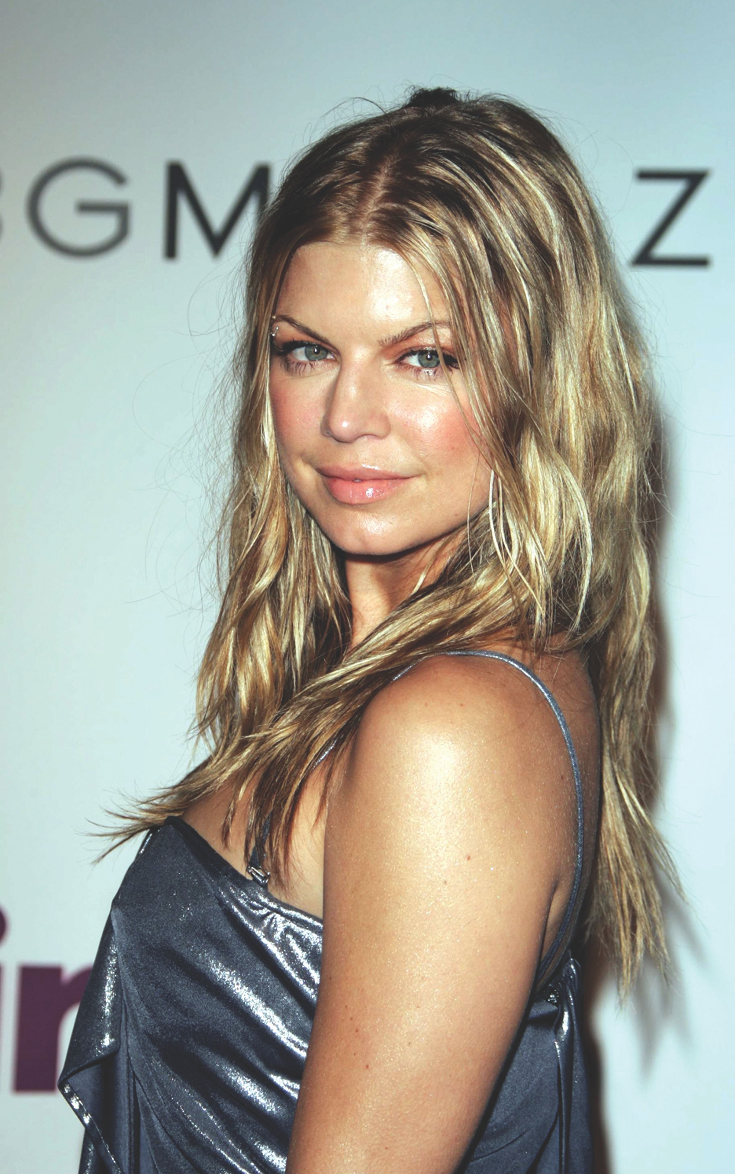 Revela Fergie que fue adicta a drogas