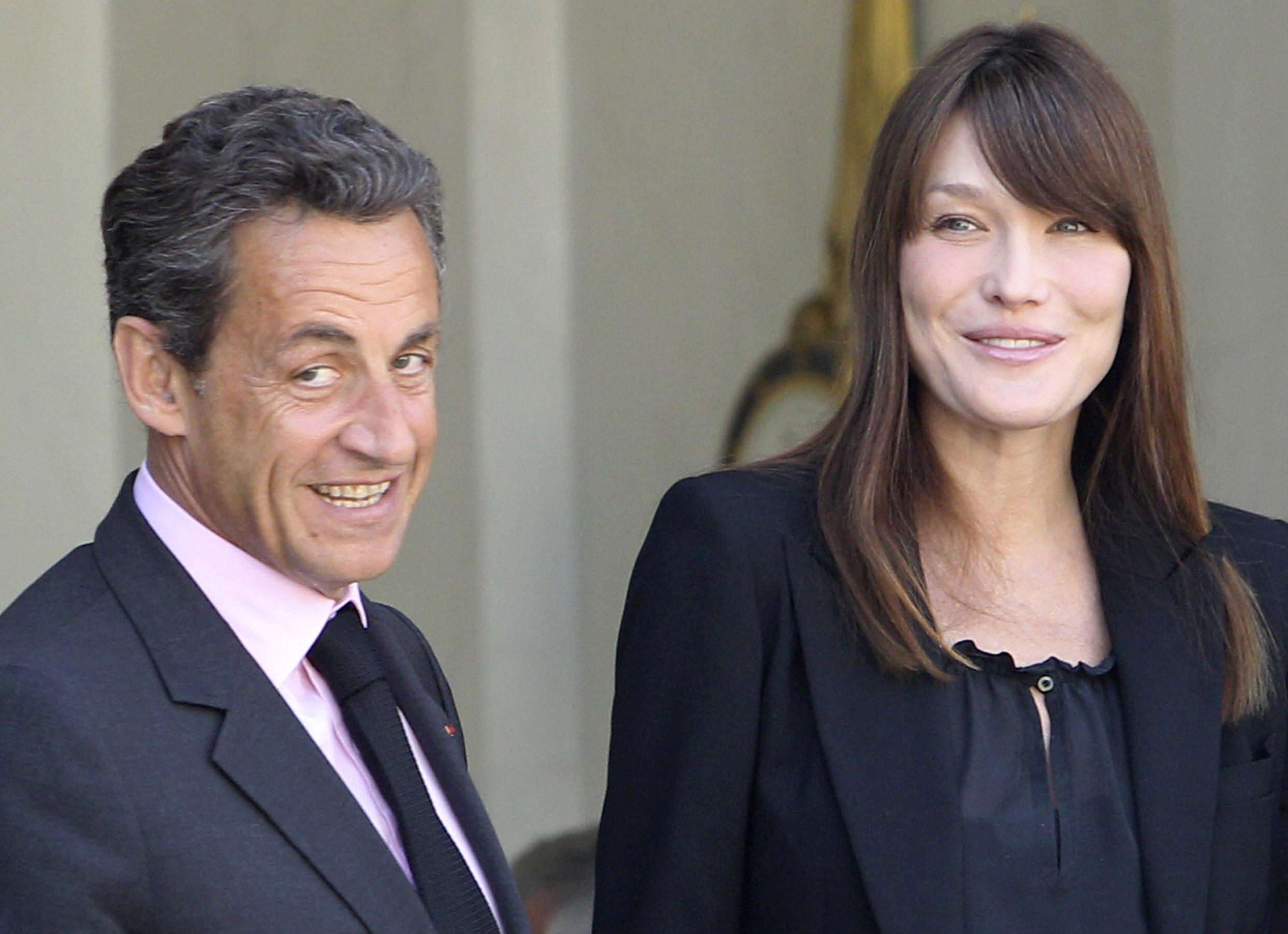 Bruni-Sarkozy anuncia el nombre de su hija: Giulia
