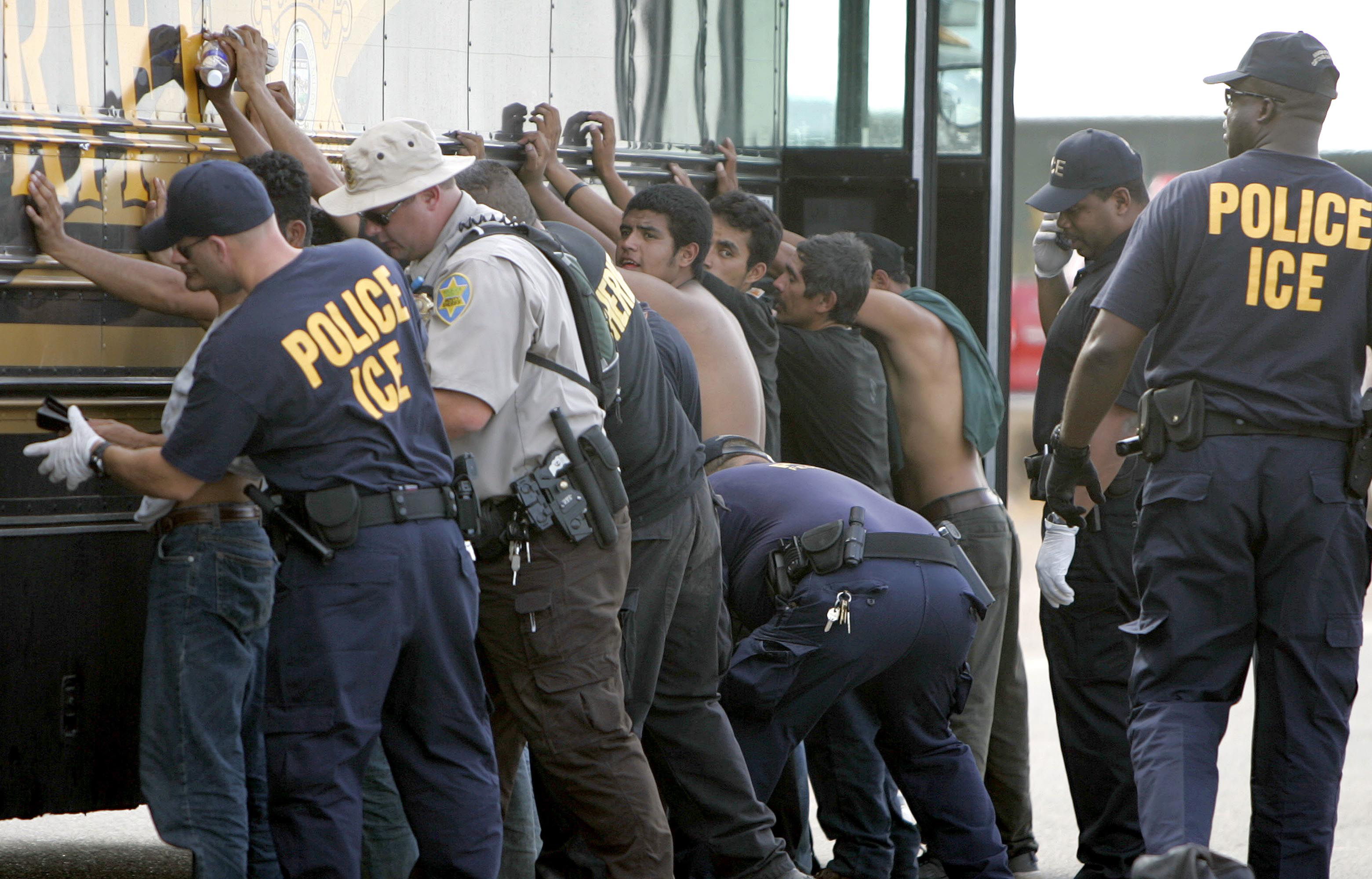 ICE deporta cifra r&eacute;cord de inmigrantes