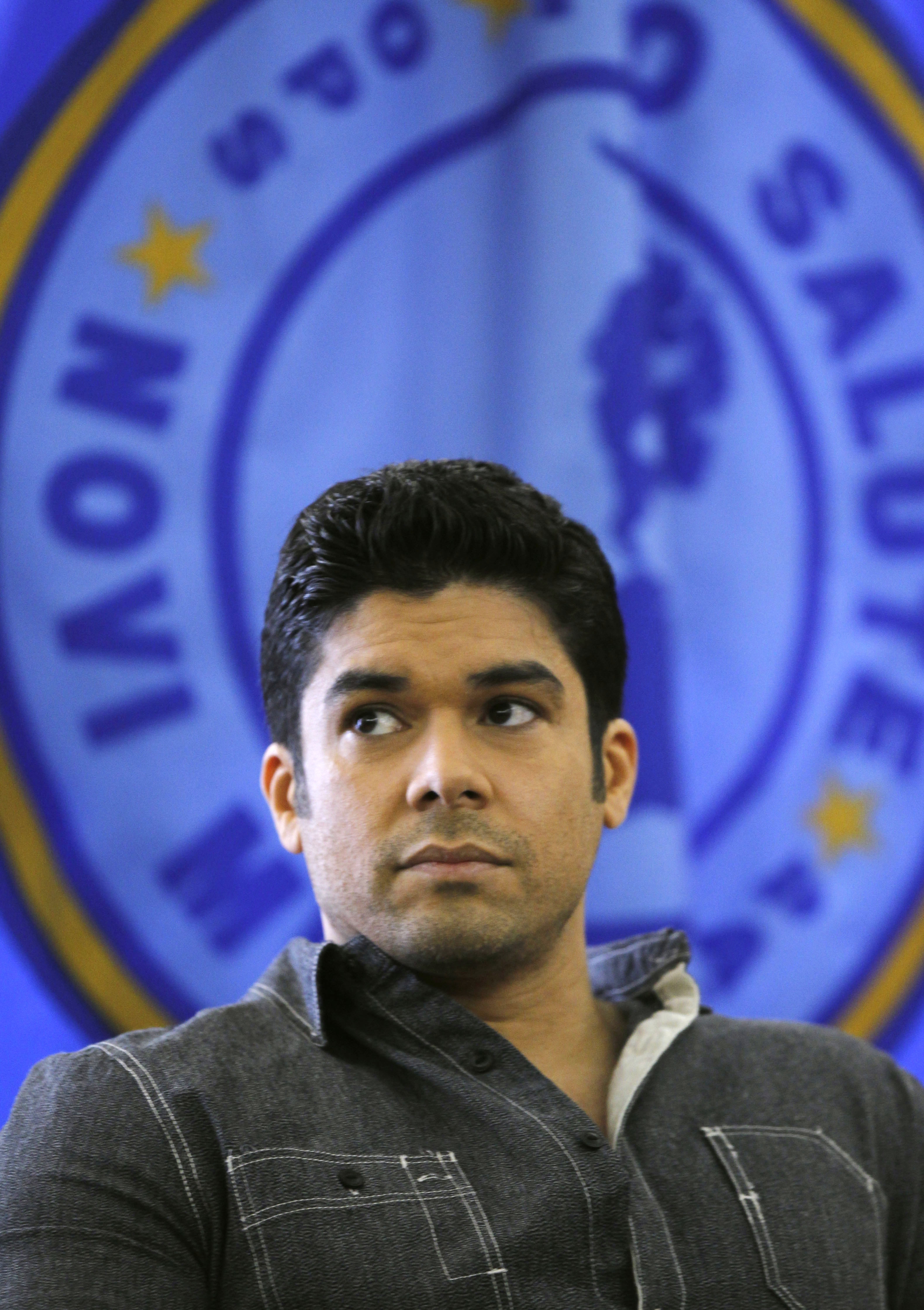 Jerry Rivera y OPS alertan sobre violencia contra la mujer