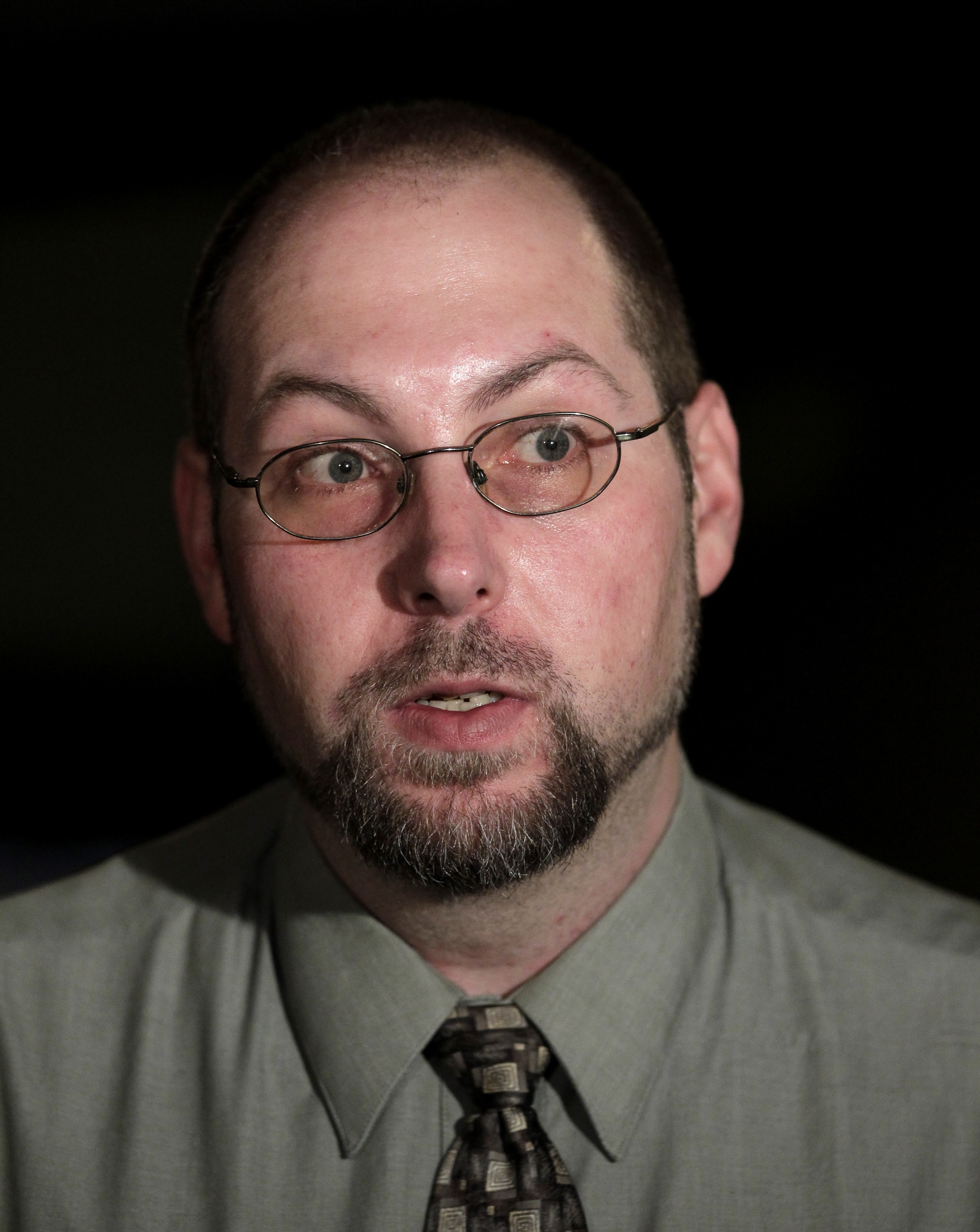 Presunto ciberintruso de celebridades se presenta en la corte