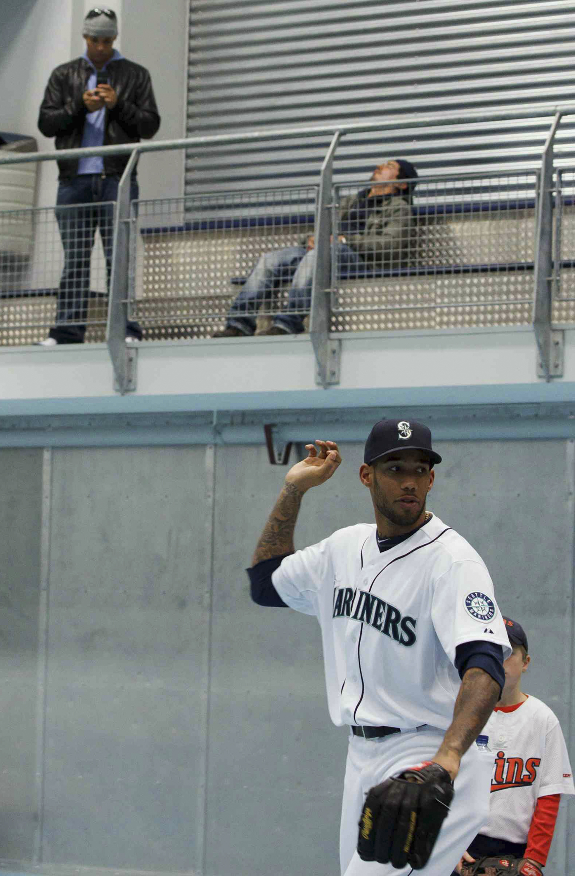 Muere apu&ntilde;alado jugador de los Marineros de Seattle