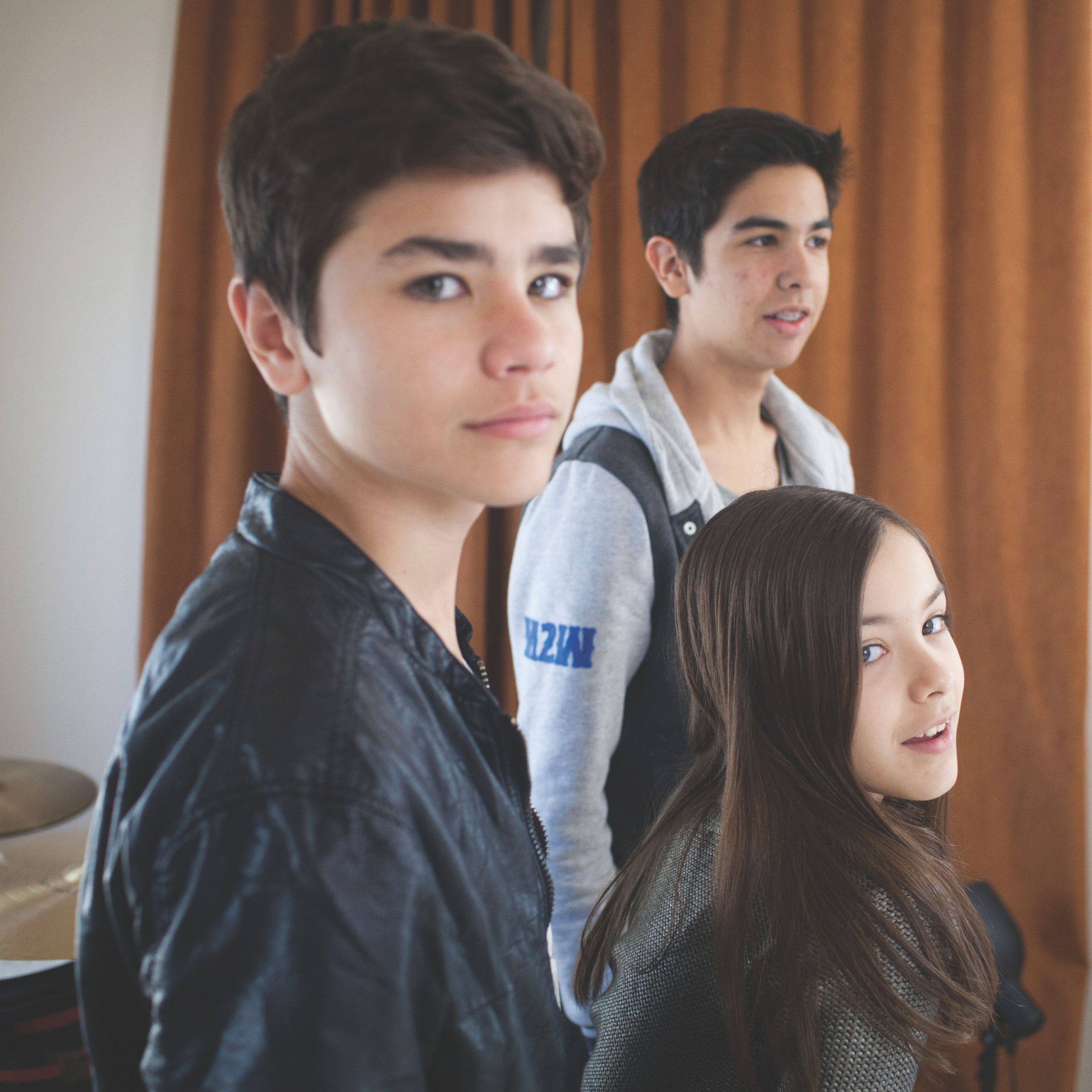 Consiente Santa a los V&aacute;zquez Sound