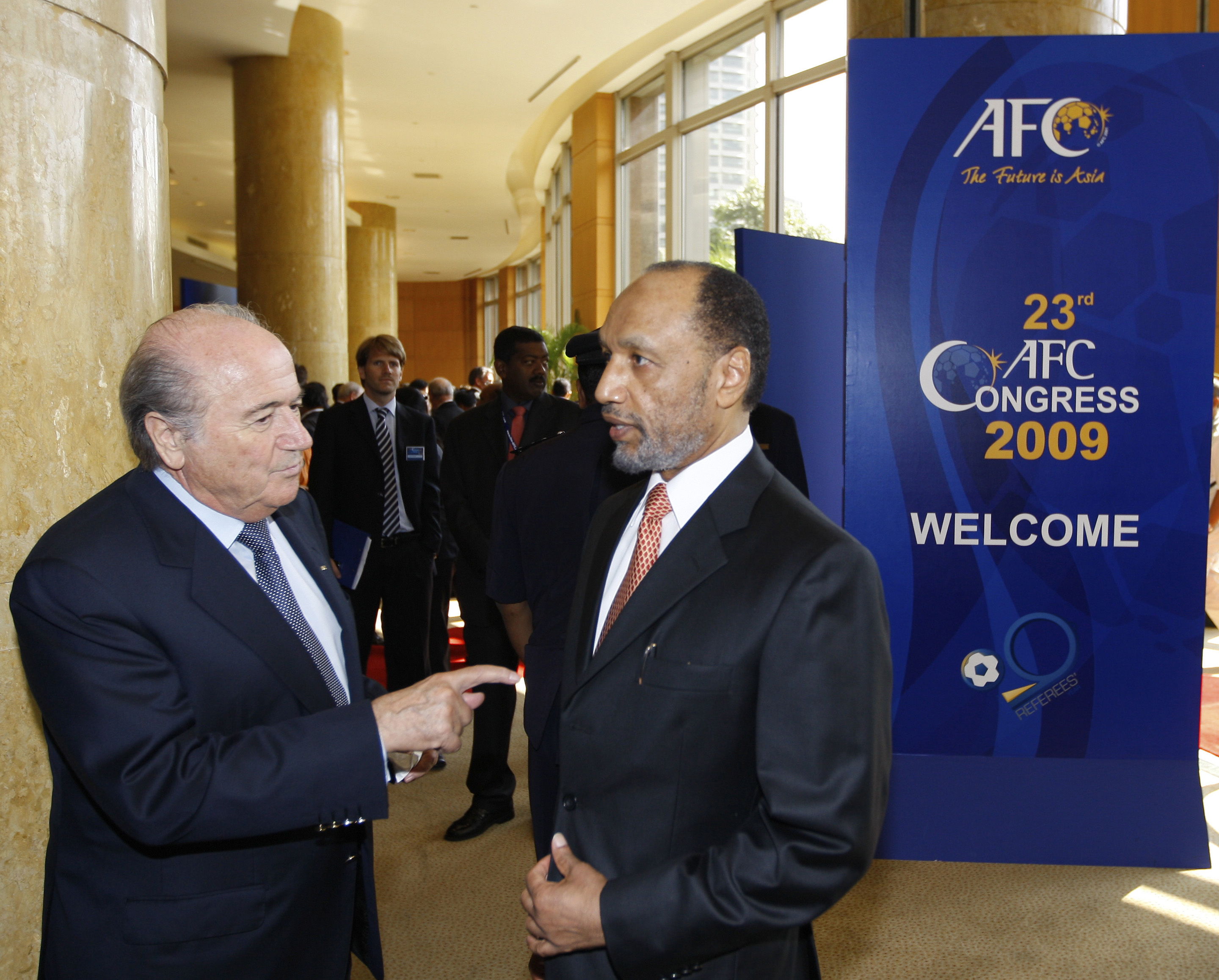 El a&ntilde;o que Qatar compr&oacute; el futbol