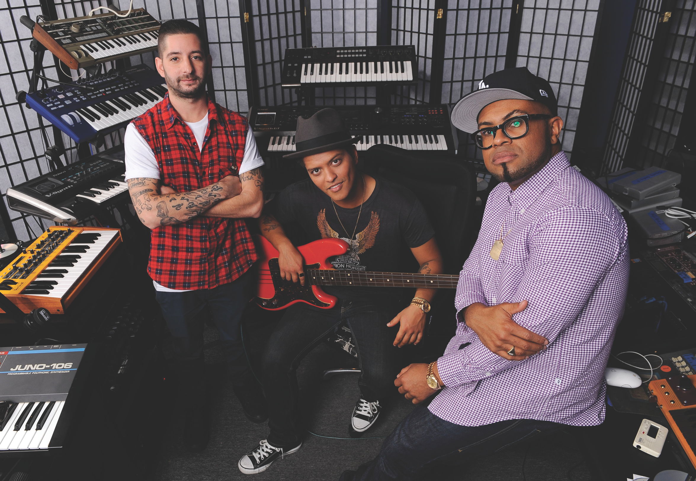 Bruno Mars regresa al Grammy con los Smeezington