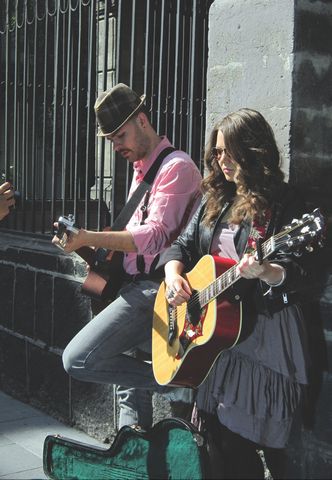 Jesse & Joy escalan posiciones en EEUU