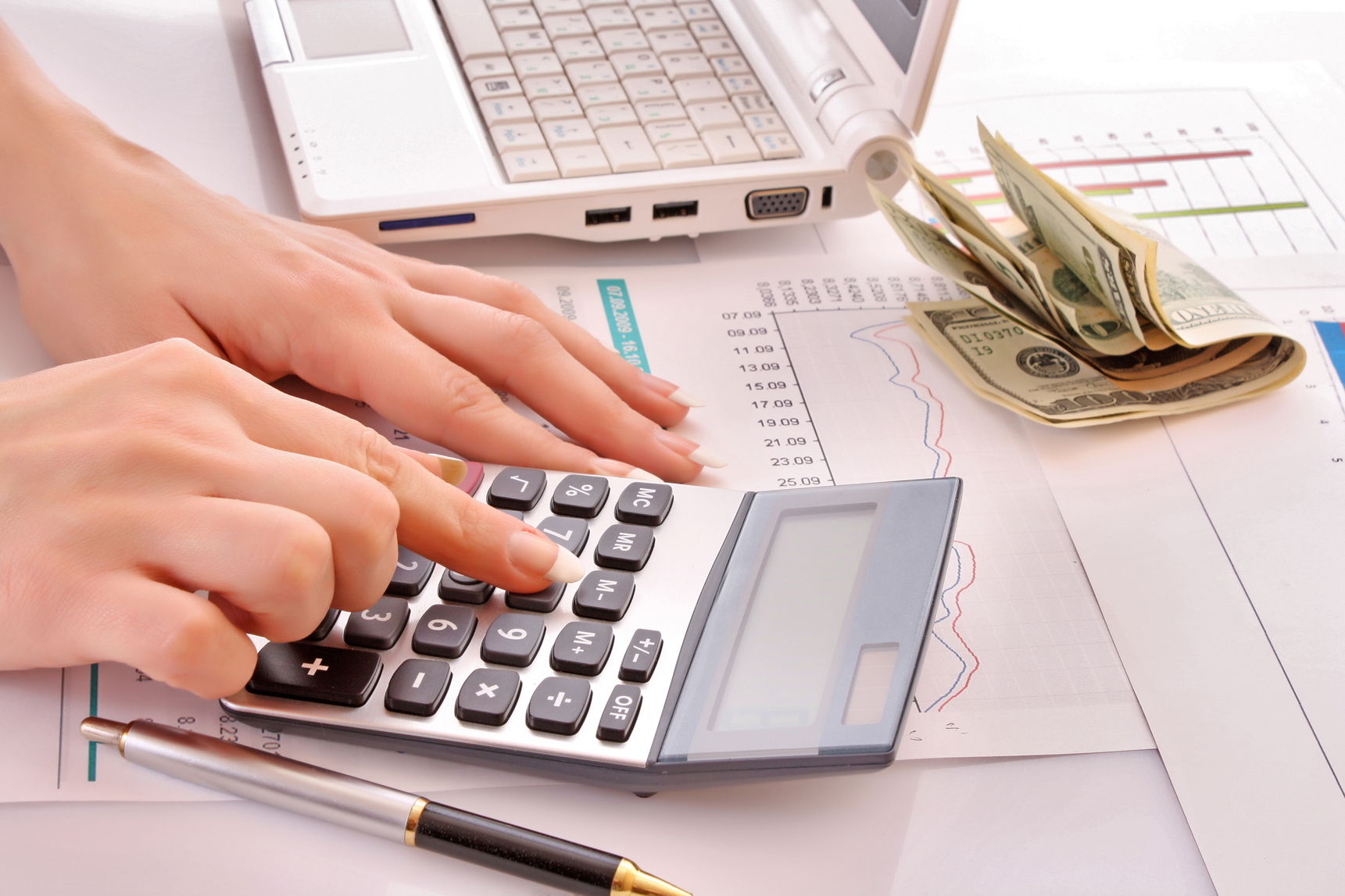 Cuatro Cr&eacute;ditos Tributarios