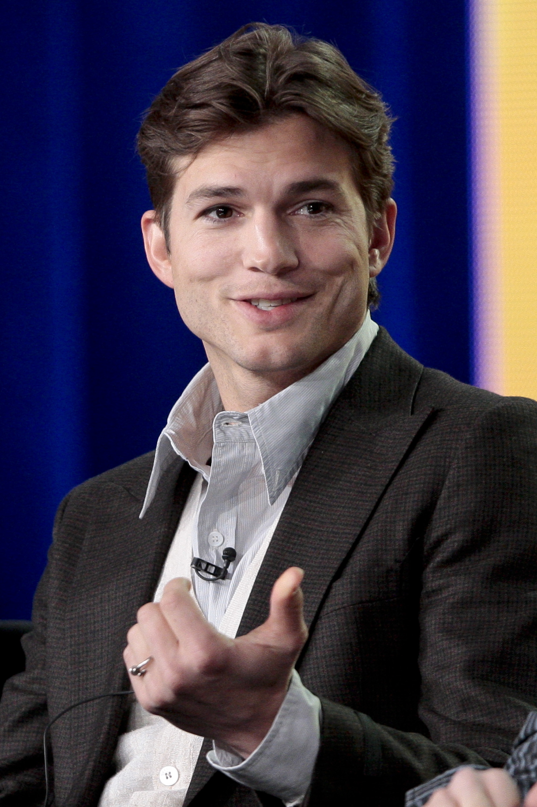 Ashton Kutcher ser&aacute; Steve Jobs en el cine