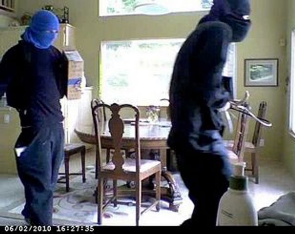 Prot&eacute;jase de los ladrones