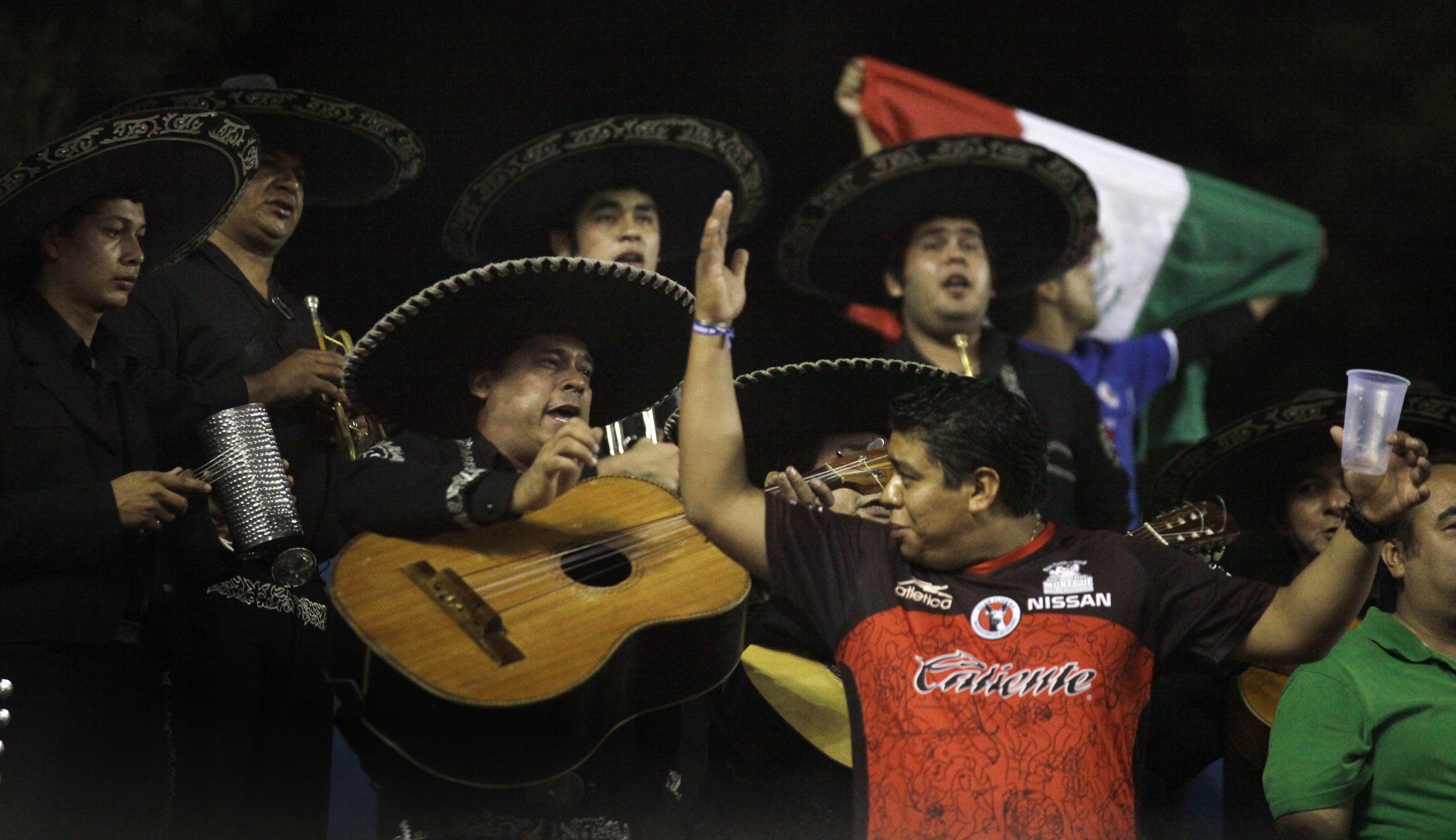 Sin el pan y sin el queso