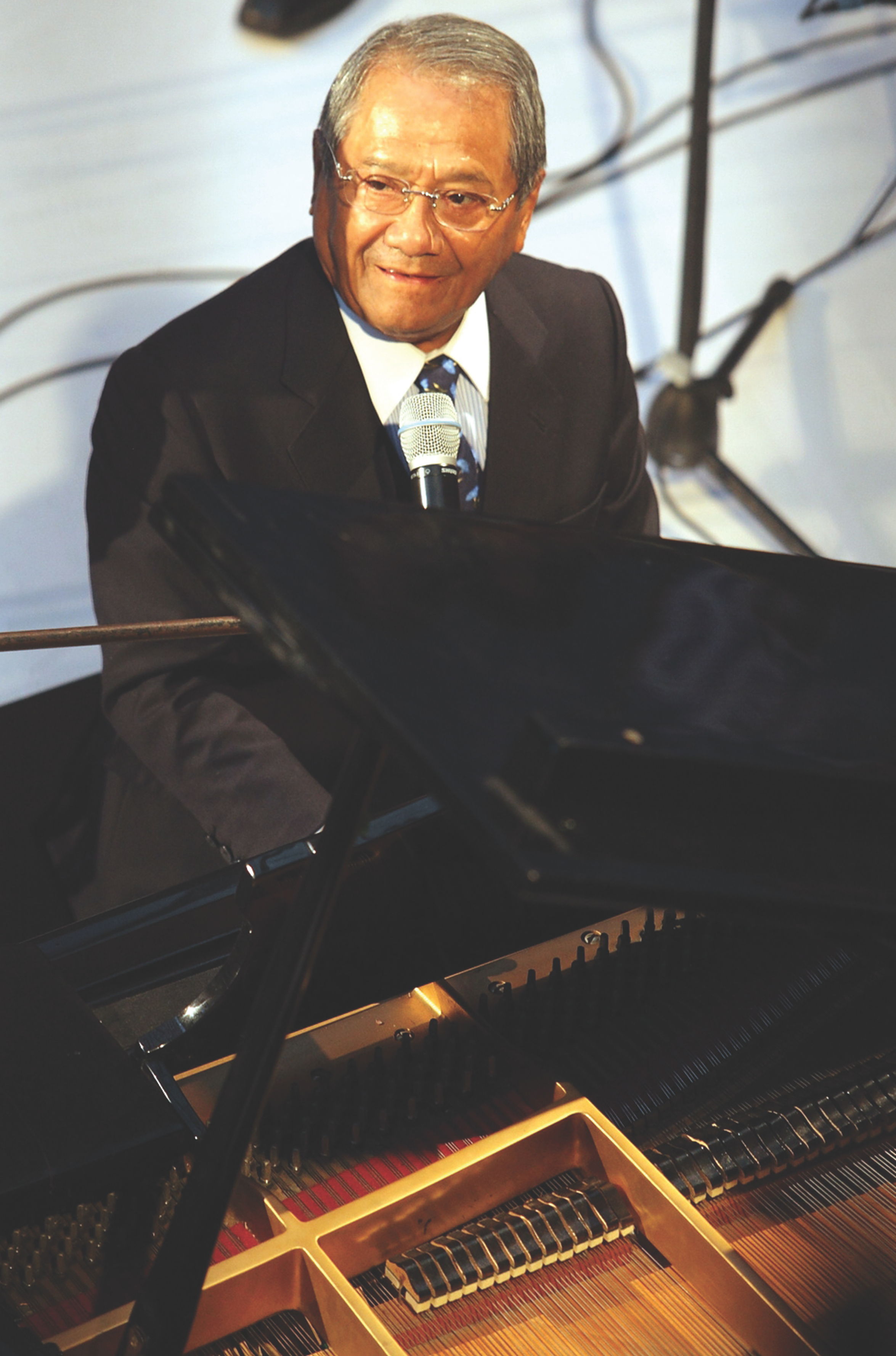 Armando Manzanero  prepara su &uacute;ltimo disco