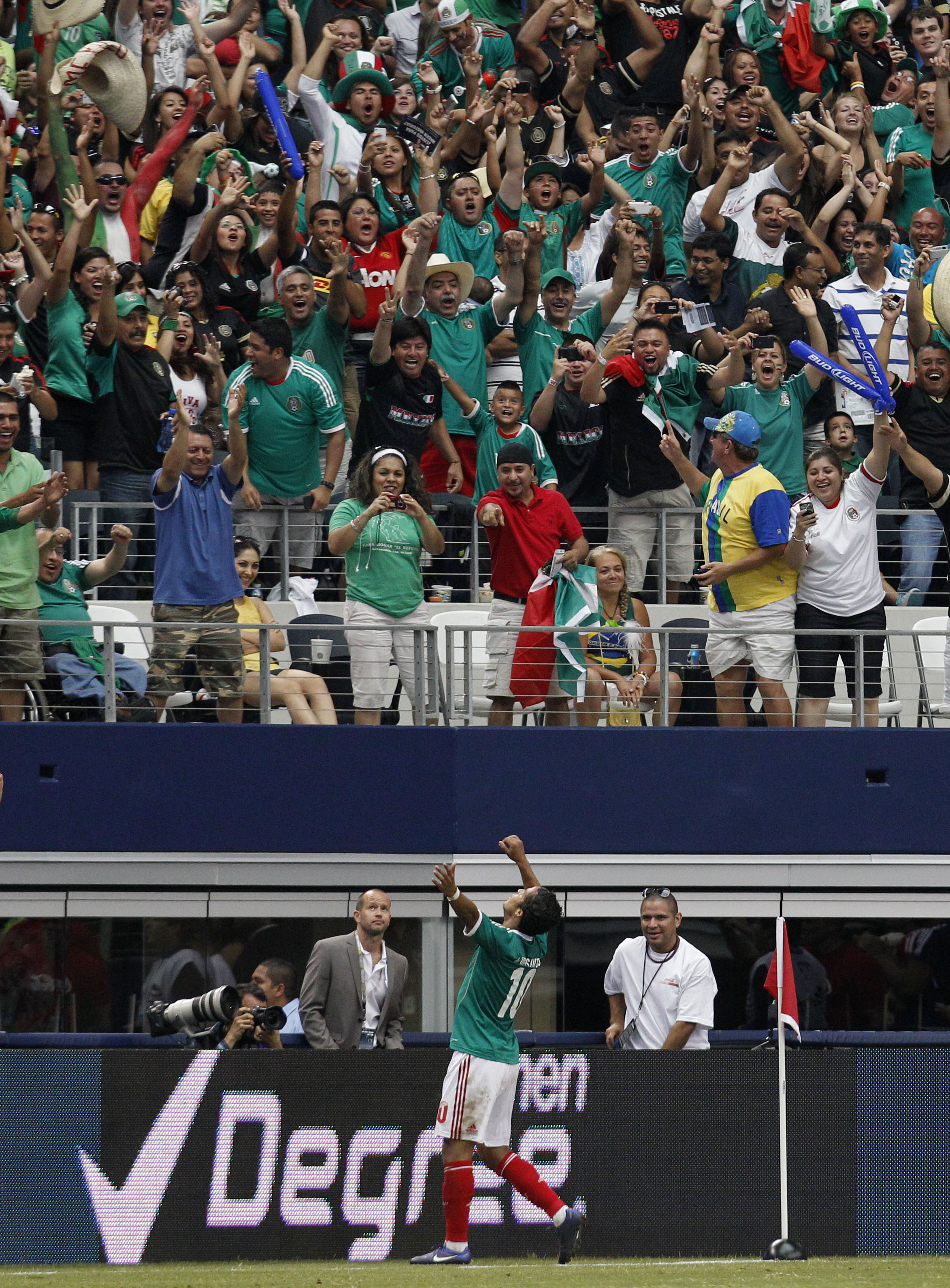 El Tri derrota a Brasil