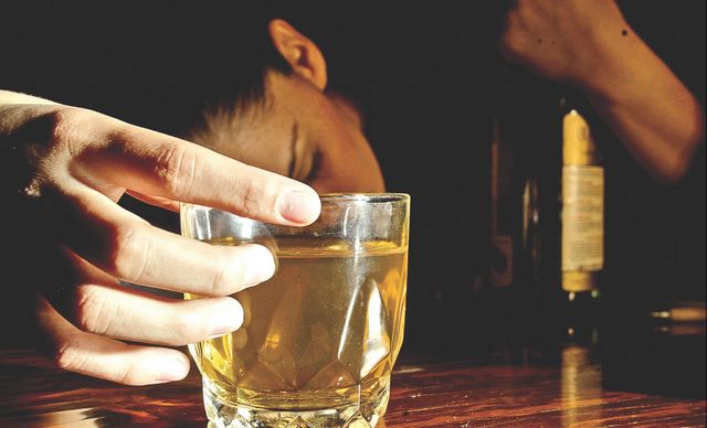 Esposa alcoh&oacute;lica