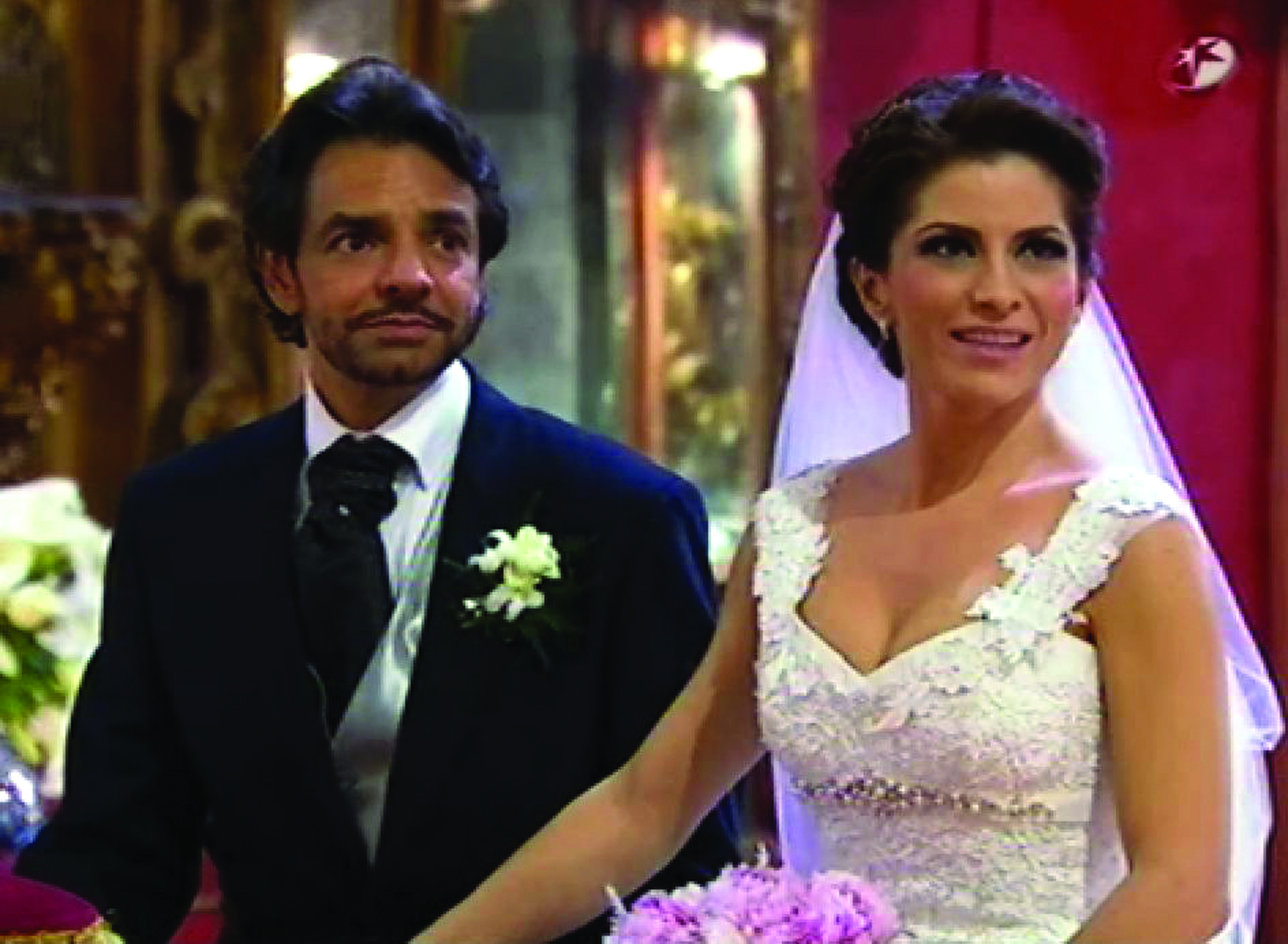 Se casan Derbez y Alessandra Rosaldo frente a c&aacute;maras