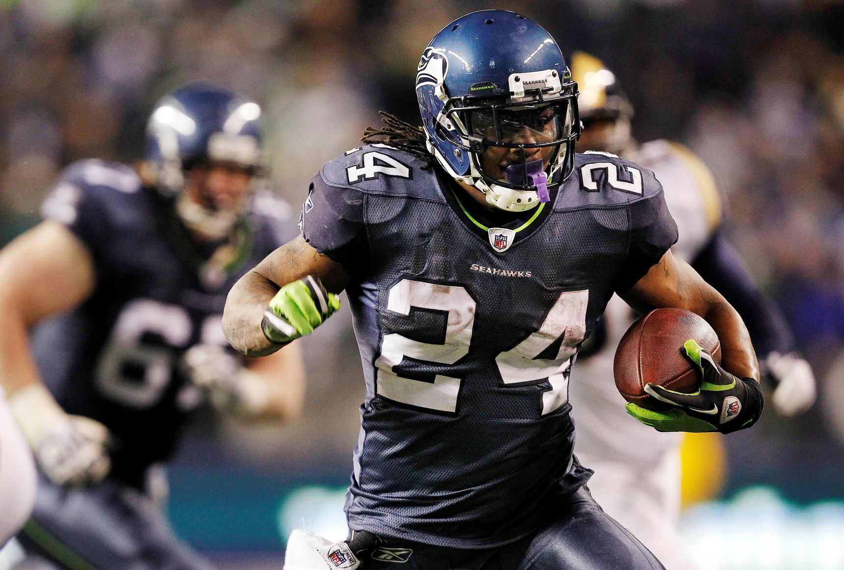 La Bestia en problemas