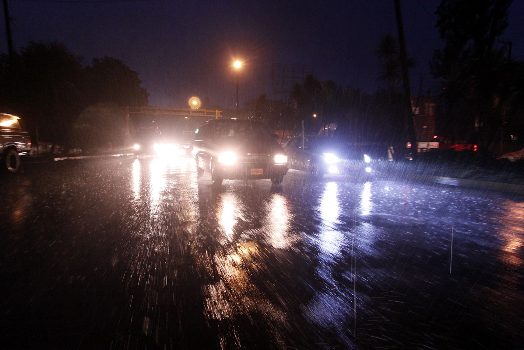 'Ernesto' dej&oacute; apagones en Quitana Roo