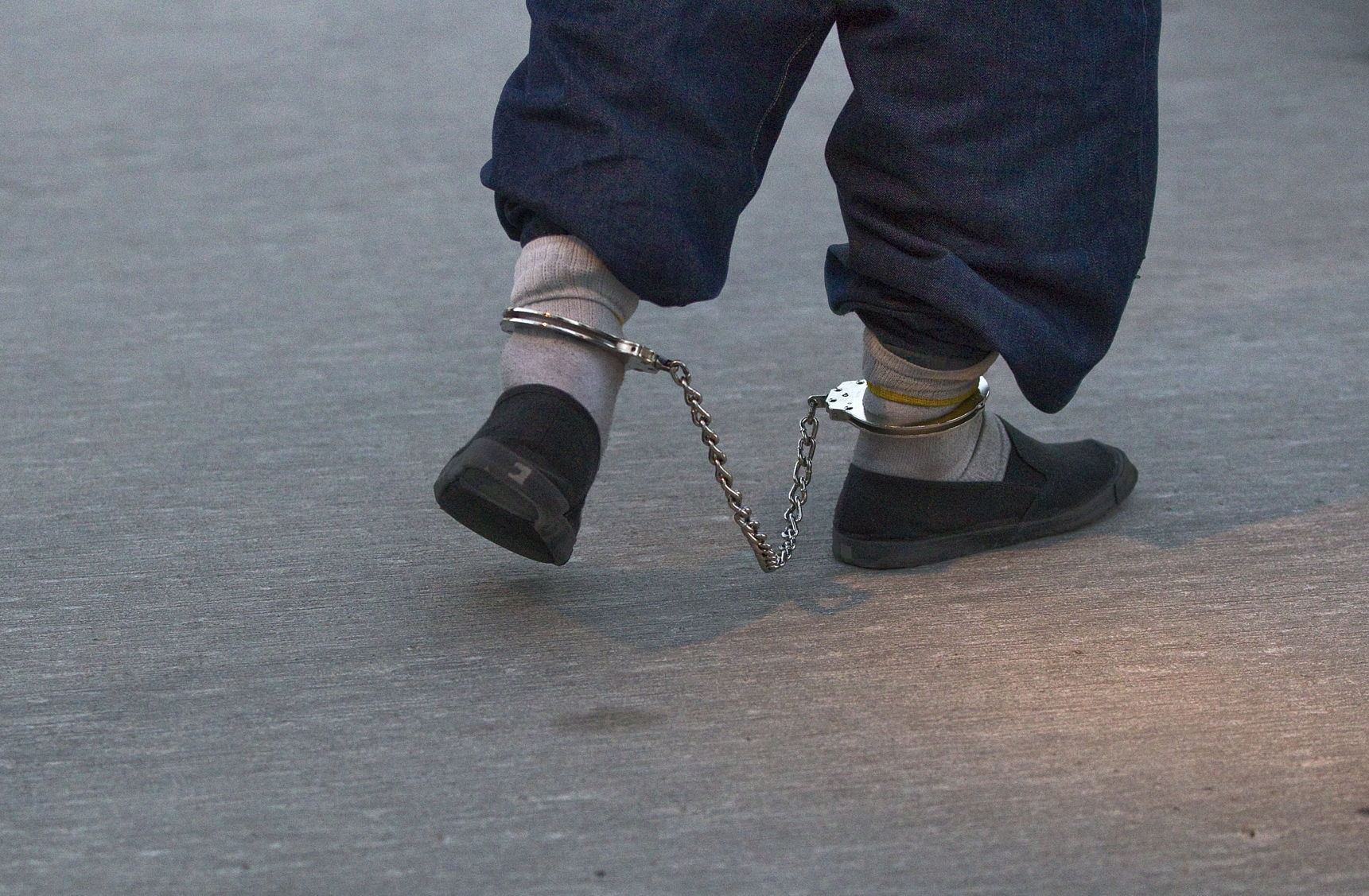 Inmigraci&oacute;n ilegal,  gran negocio para prisiones privadas