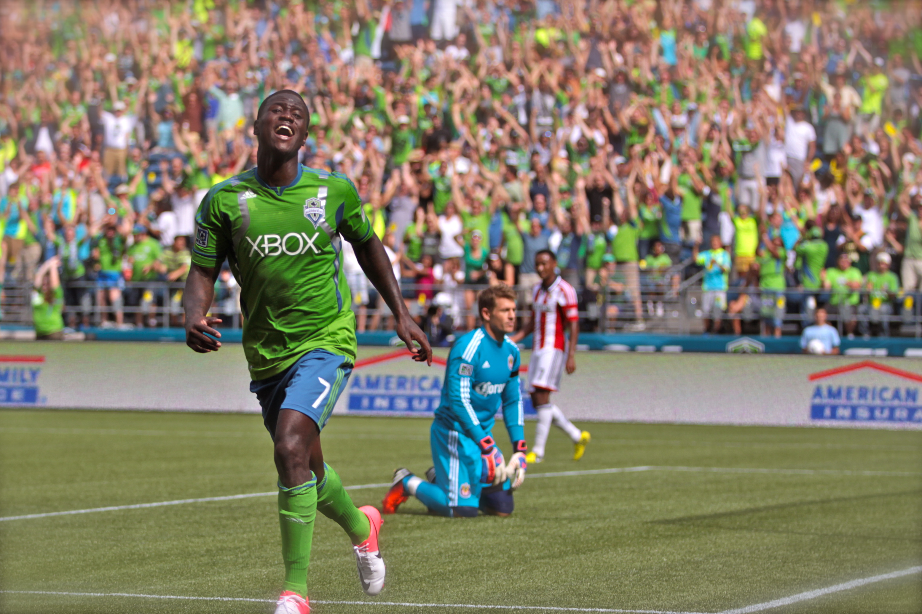 Chivas hizo trabajar a Sounders