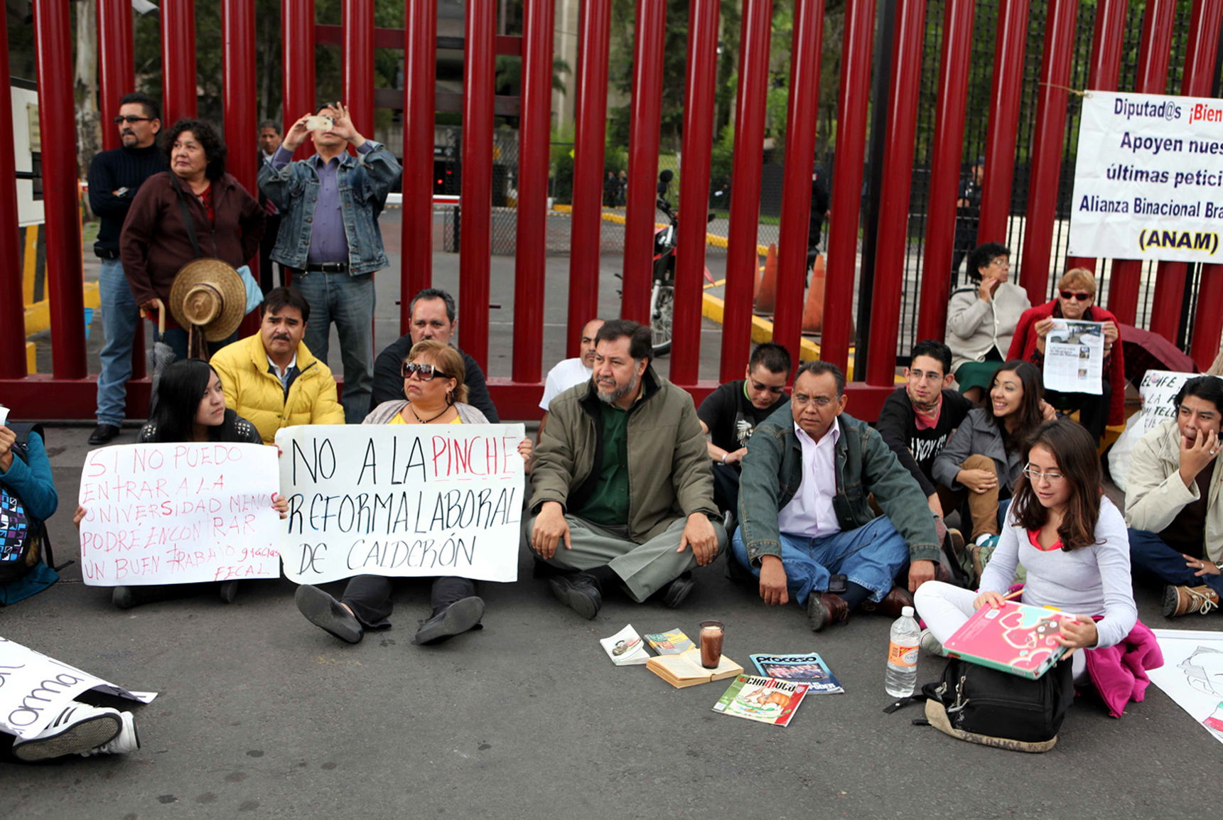 Inquietud en M&eacute;xico por proyecto laboral