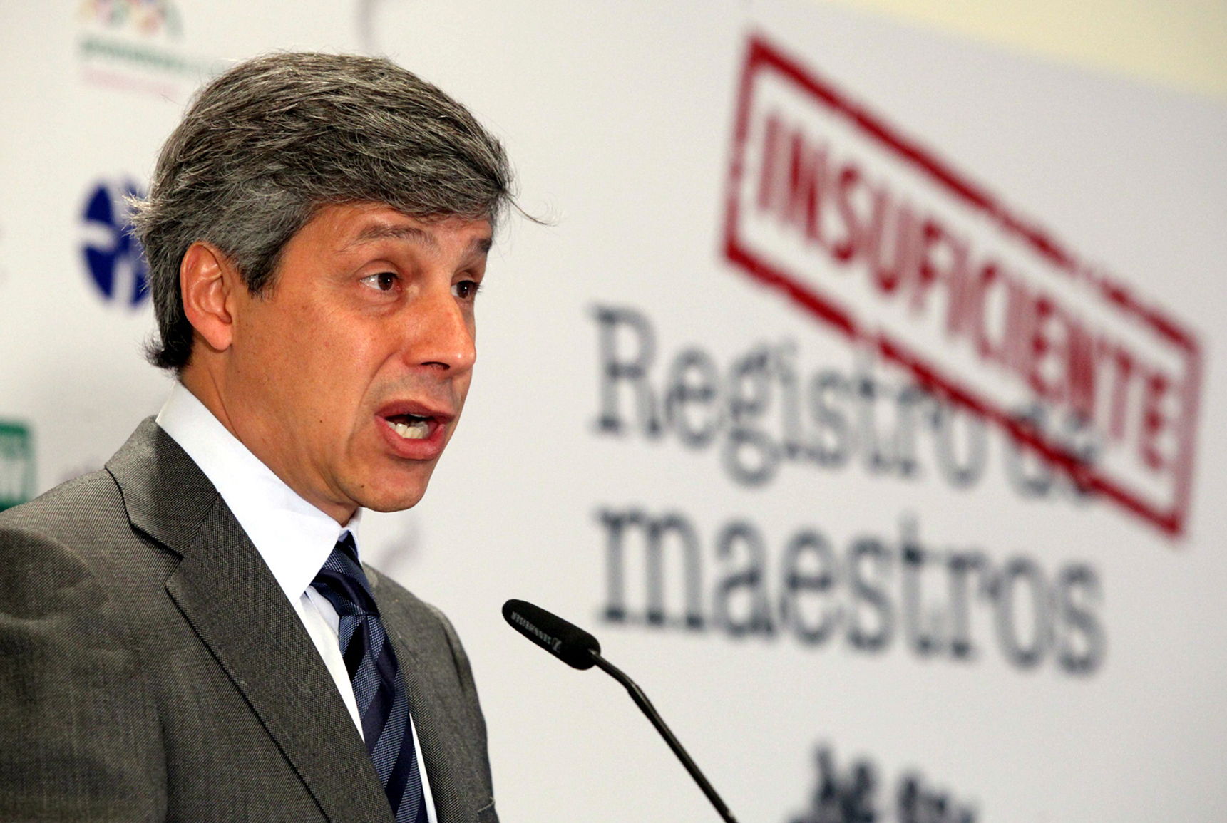 Buscan recuperar rector&iacute;a educacional