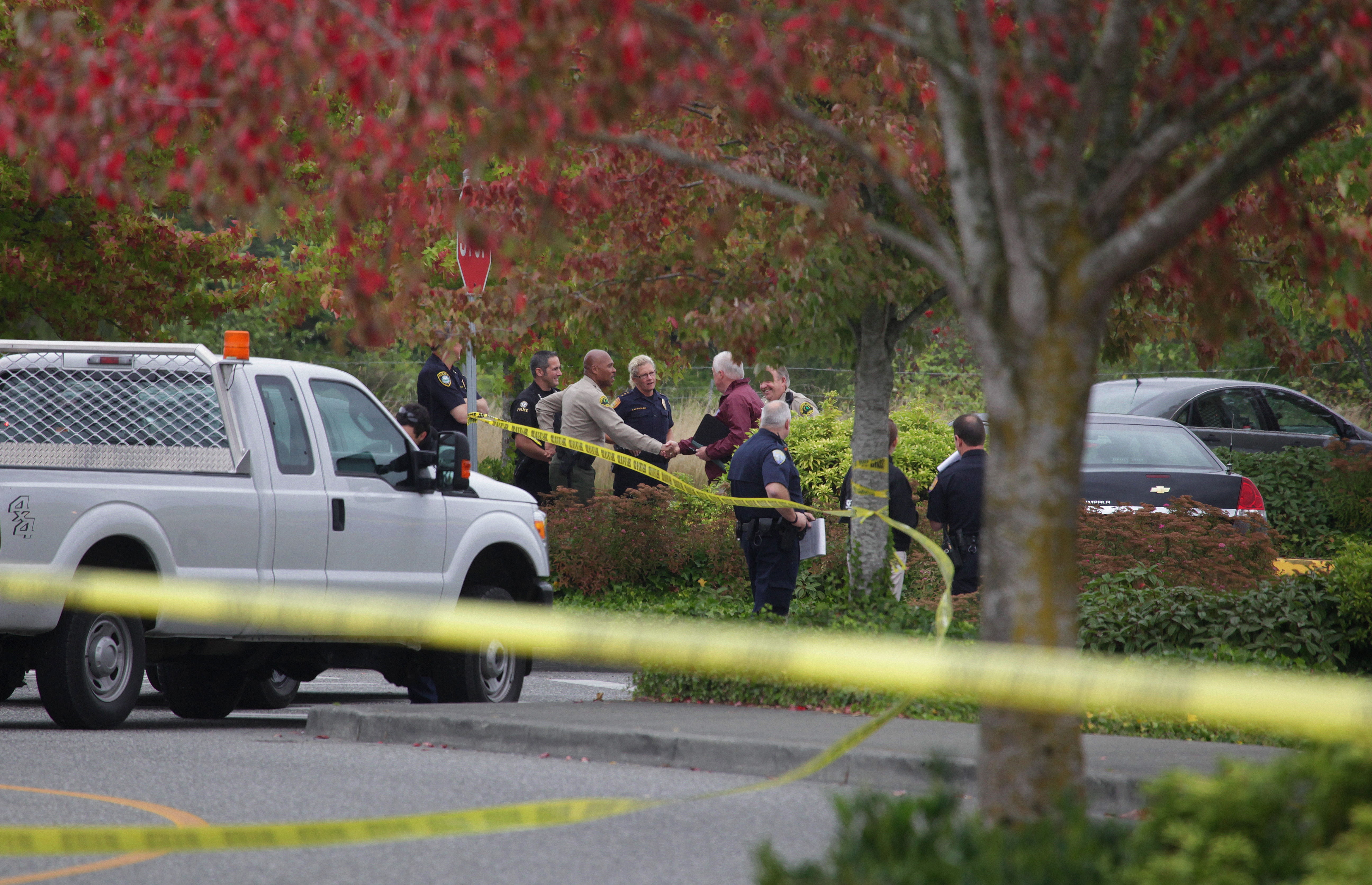 Hombre lleva acabo tiroteo en Renton y en Issaquah