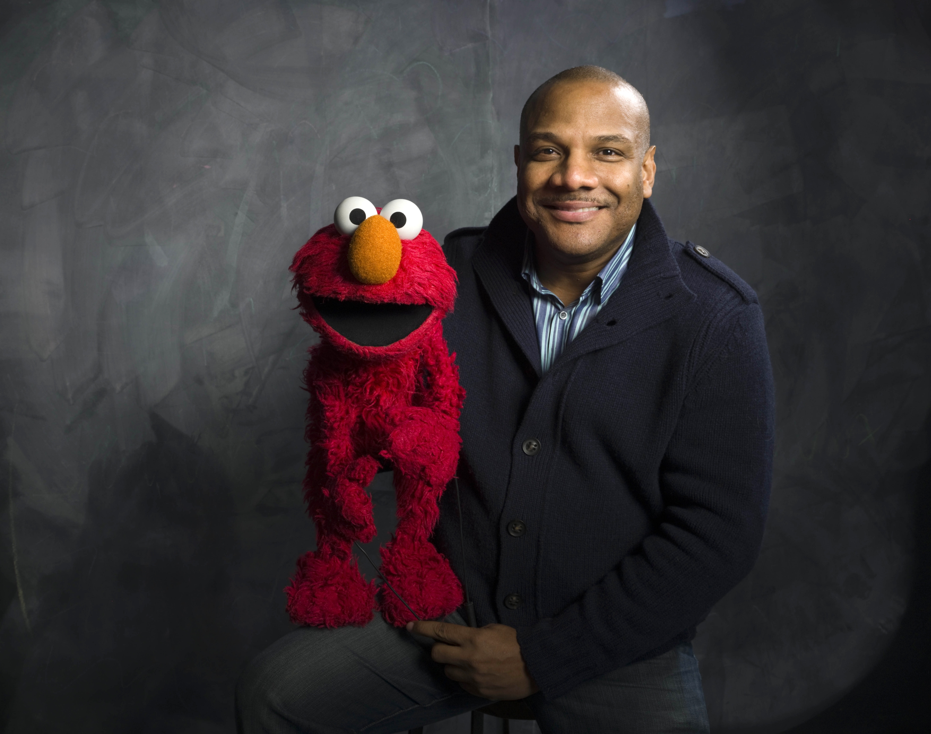 Titiretero de Elmo acusado de relaci&oacute;n con menor