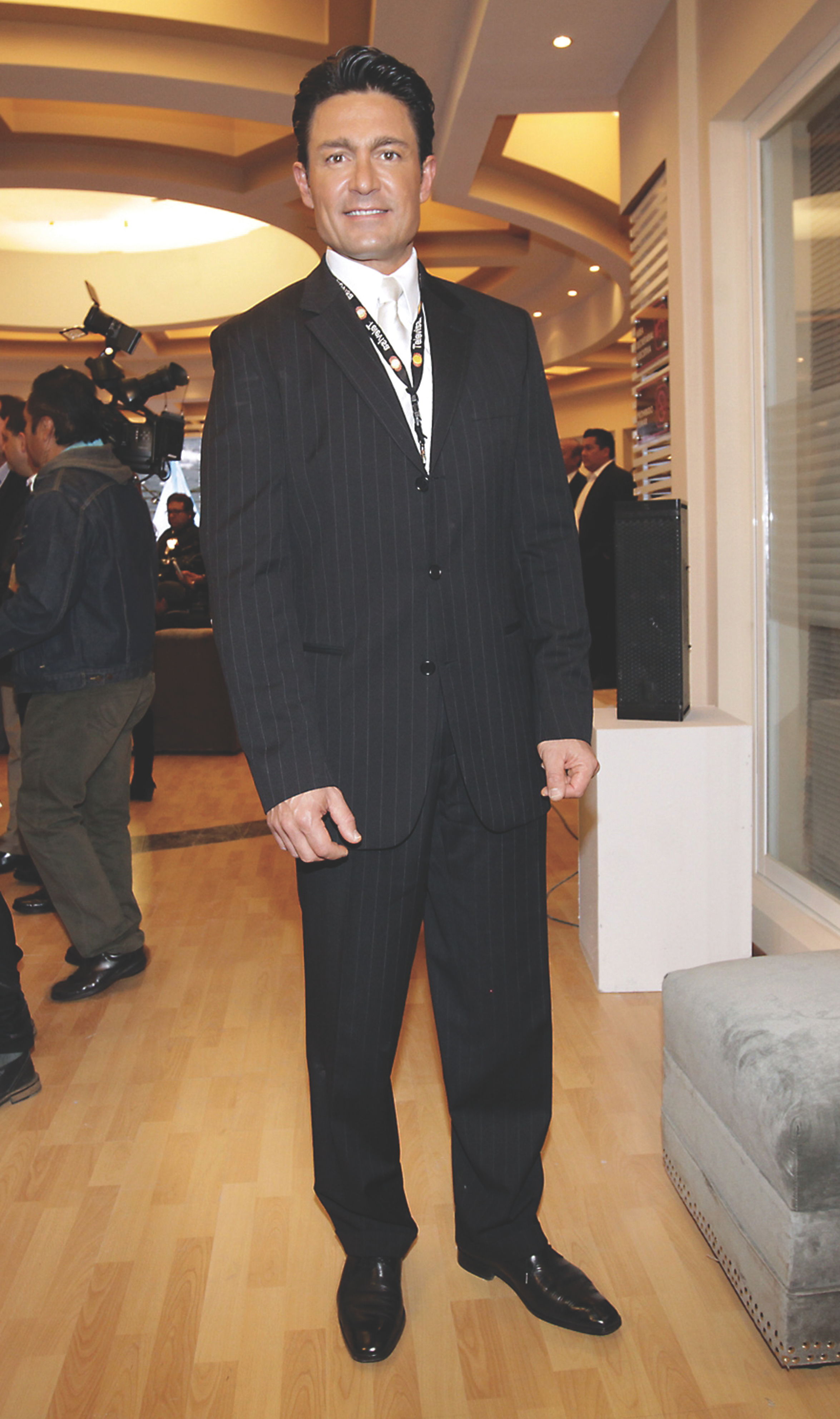 Sufre Colunga lesi&oacute;n en Porque el Amor Manda