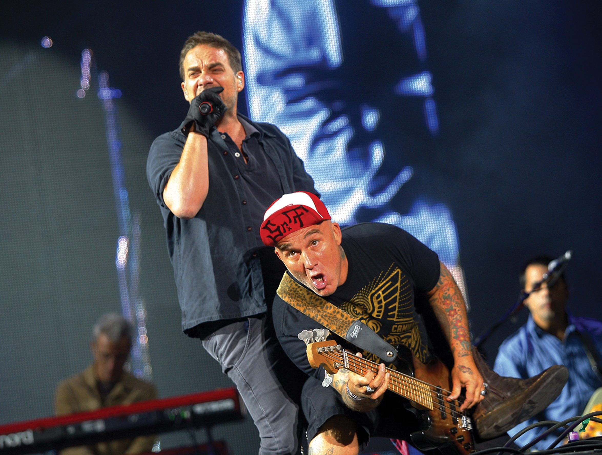 Los Fabulosos Cadillacs cierran el Vive Latino