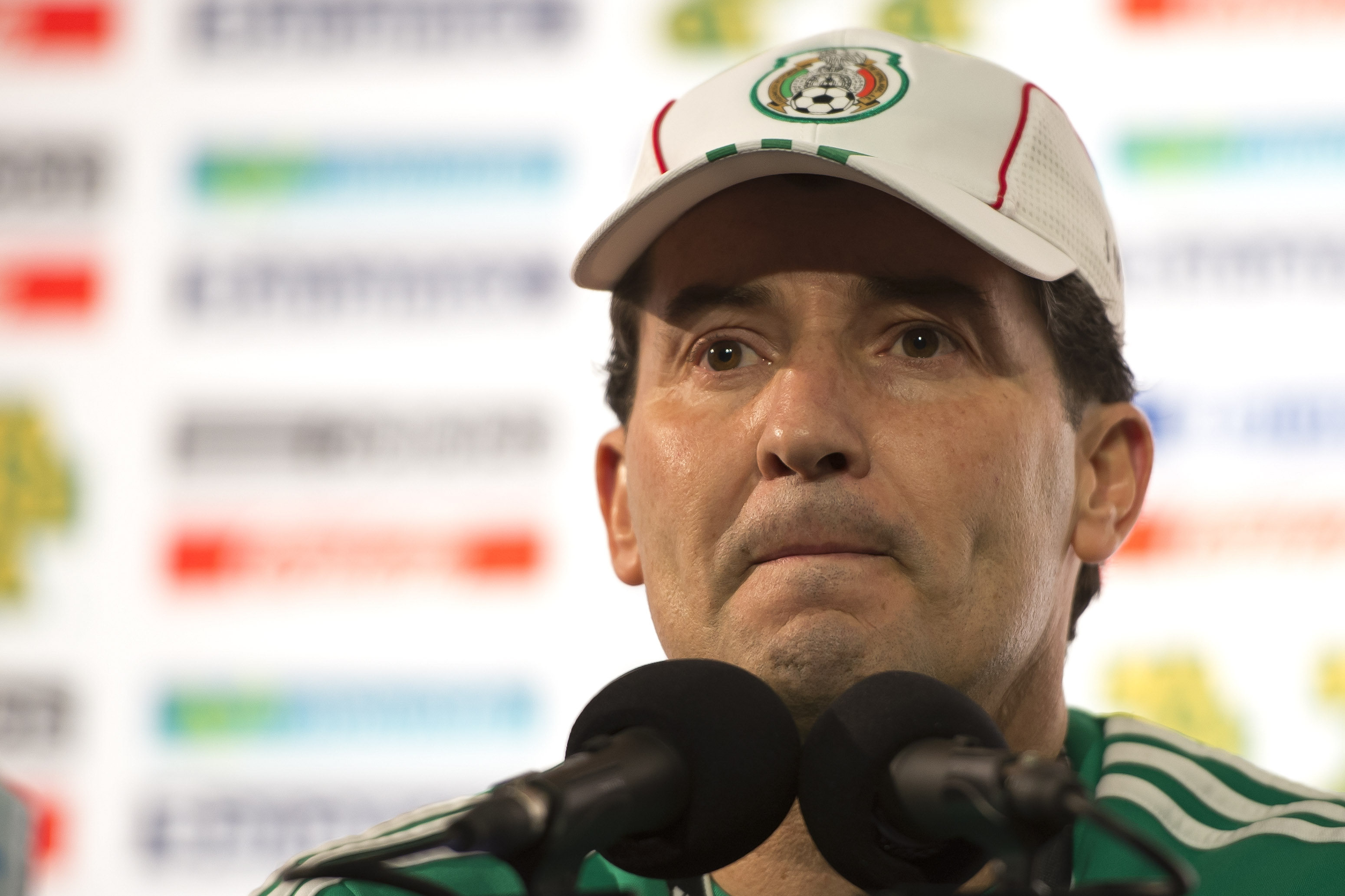 Piden m&aacute;s compromiso a Carlos Vela