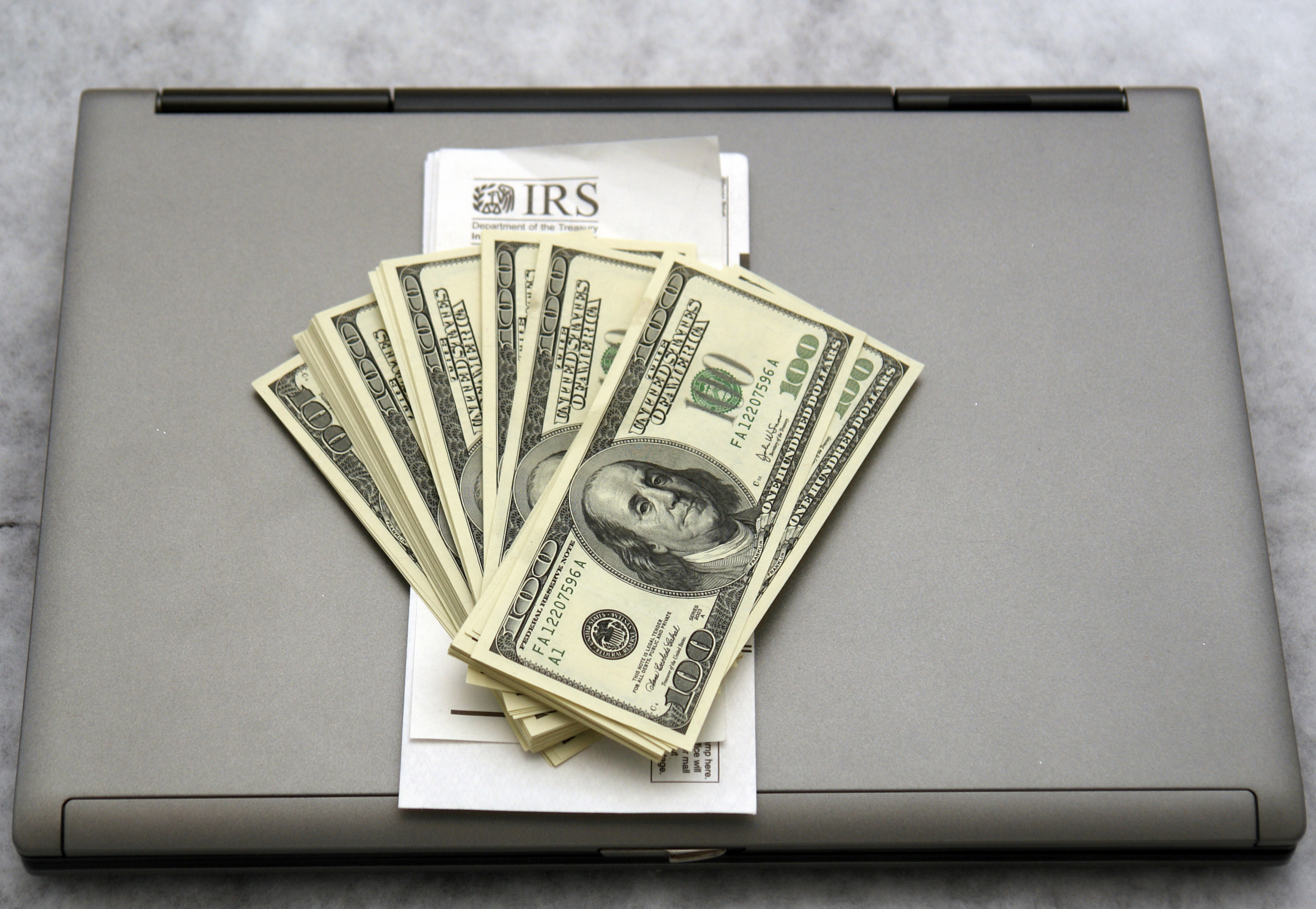 &iquest;Le debes dinero al IRS?