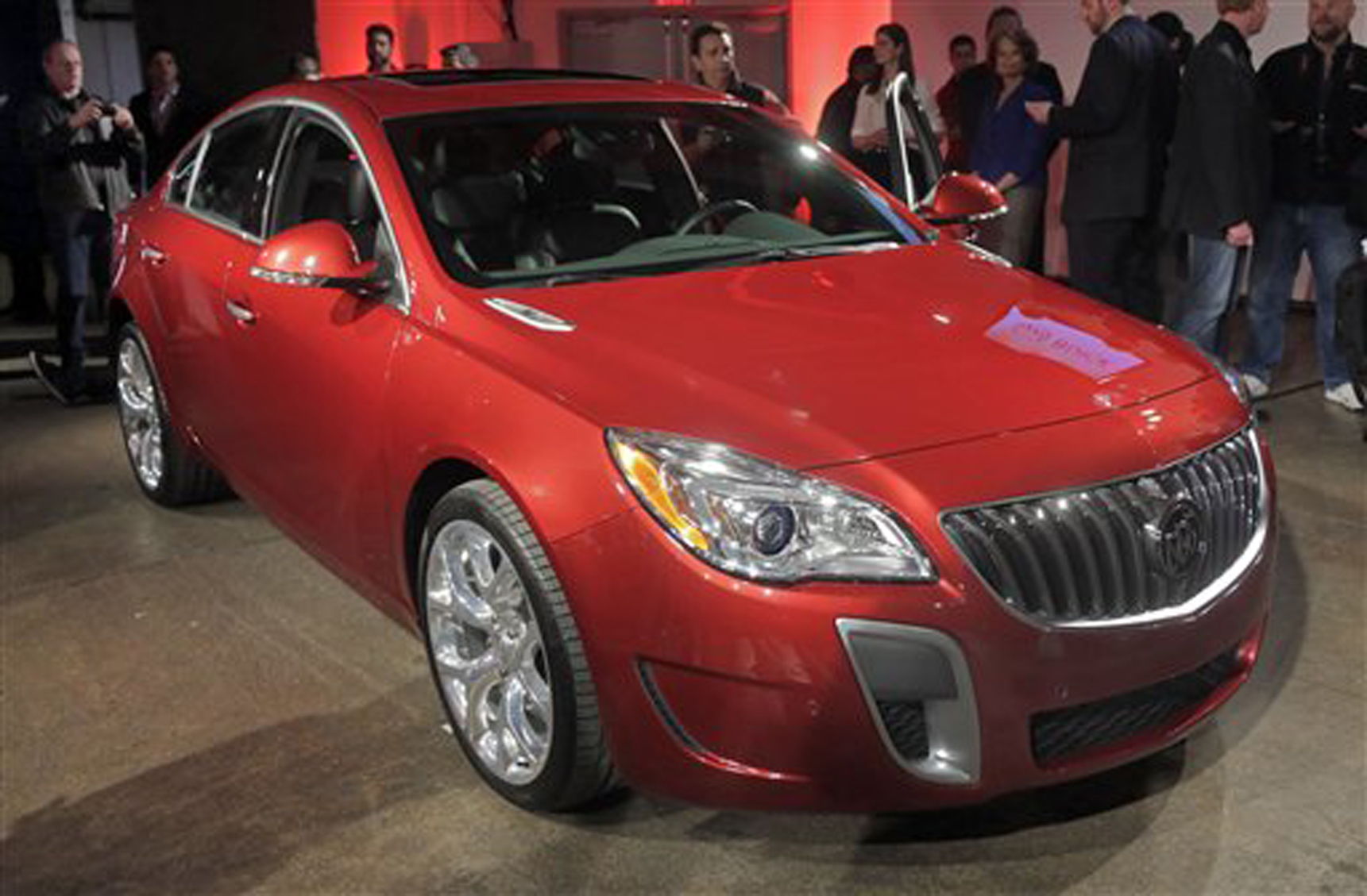 GM lanza Buick modernizado