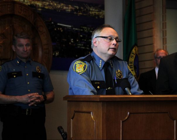 D&iacute;az abandona la polic&iacute;a de Seattle