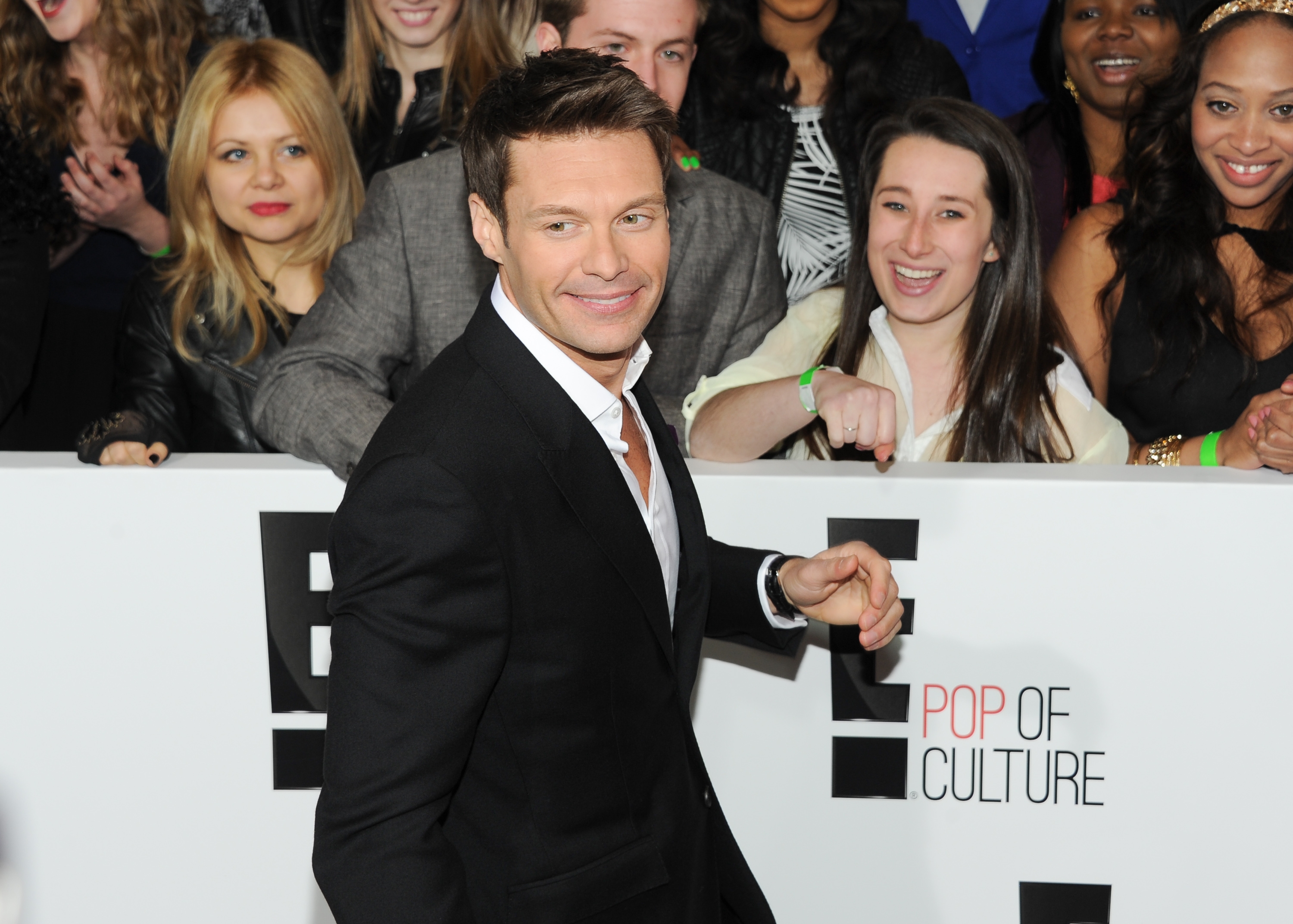 Ryan Seacrest produce un show para Telemundo