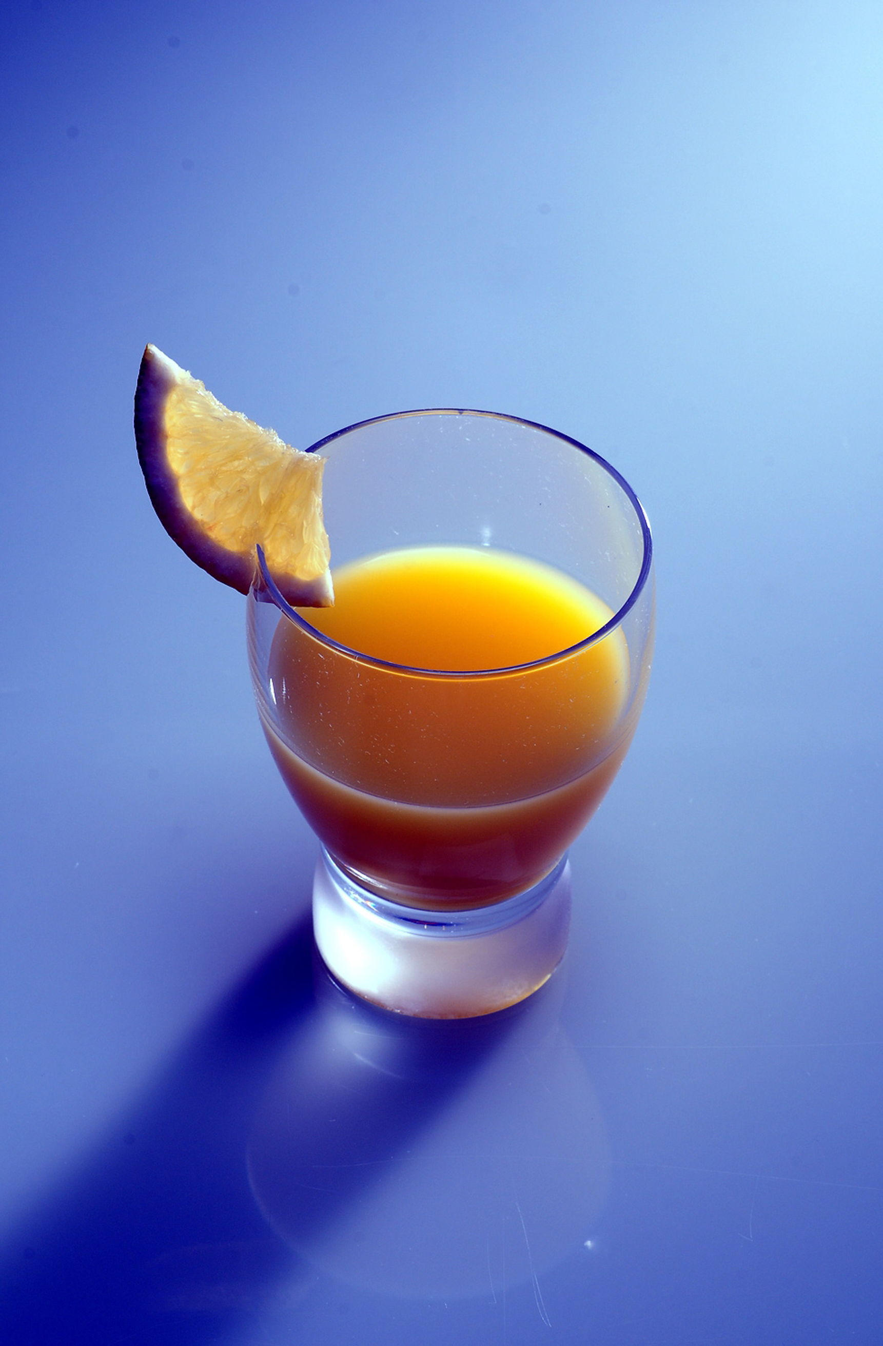 Fruta: &iquest;en jugo o entera?