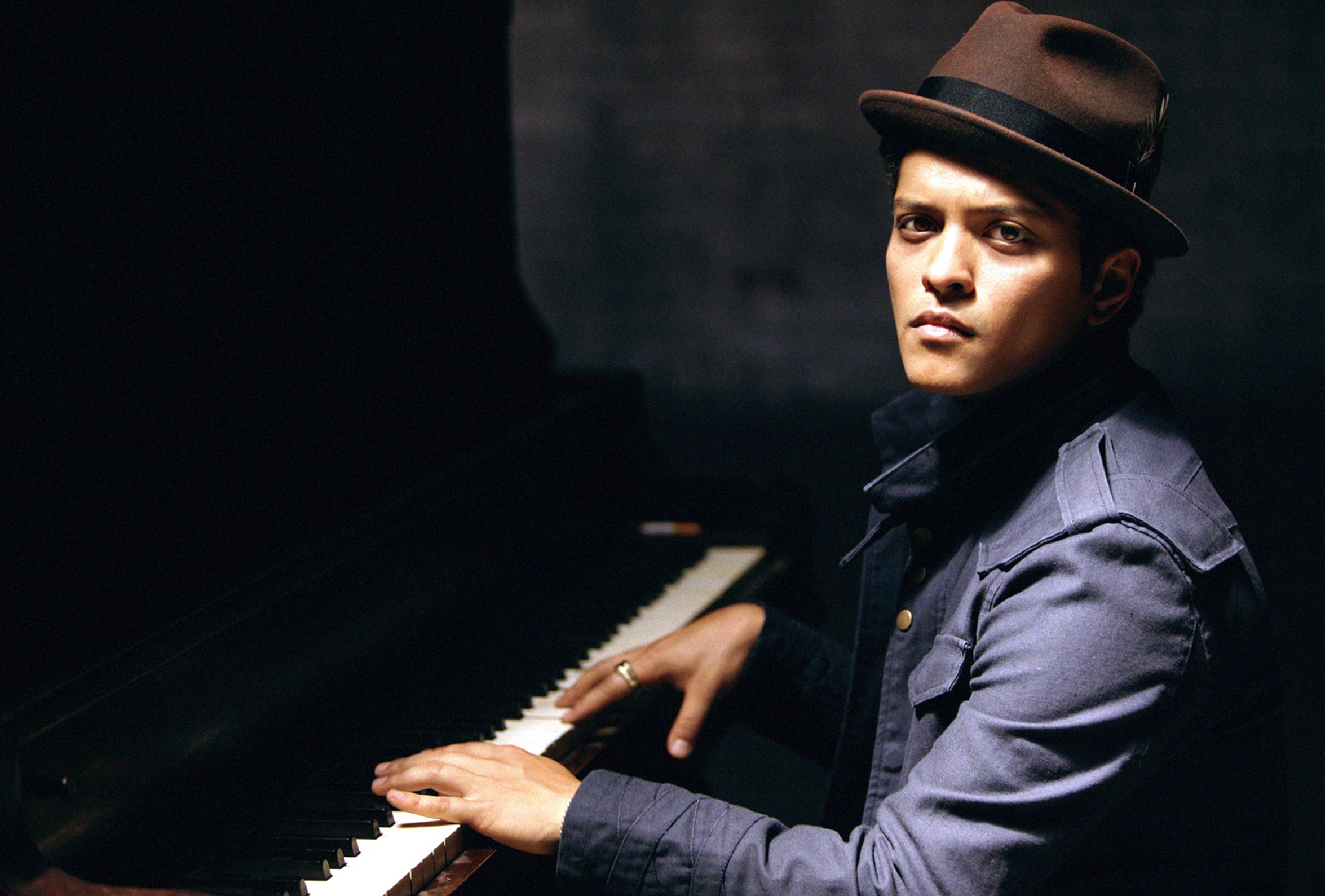 Fallece la madre de Bruno Mars
