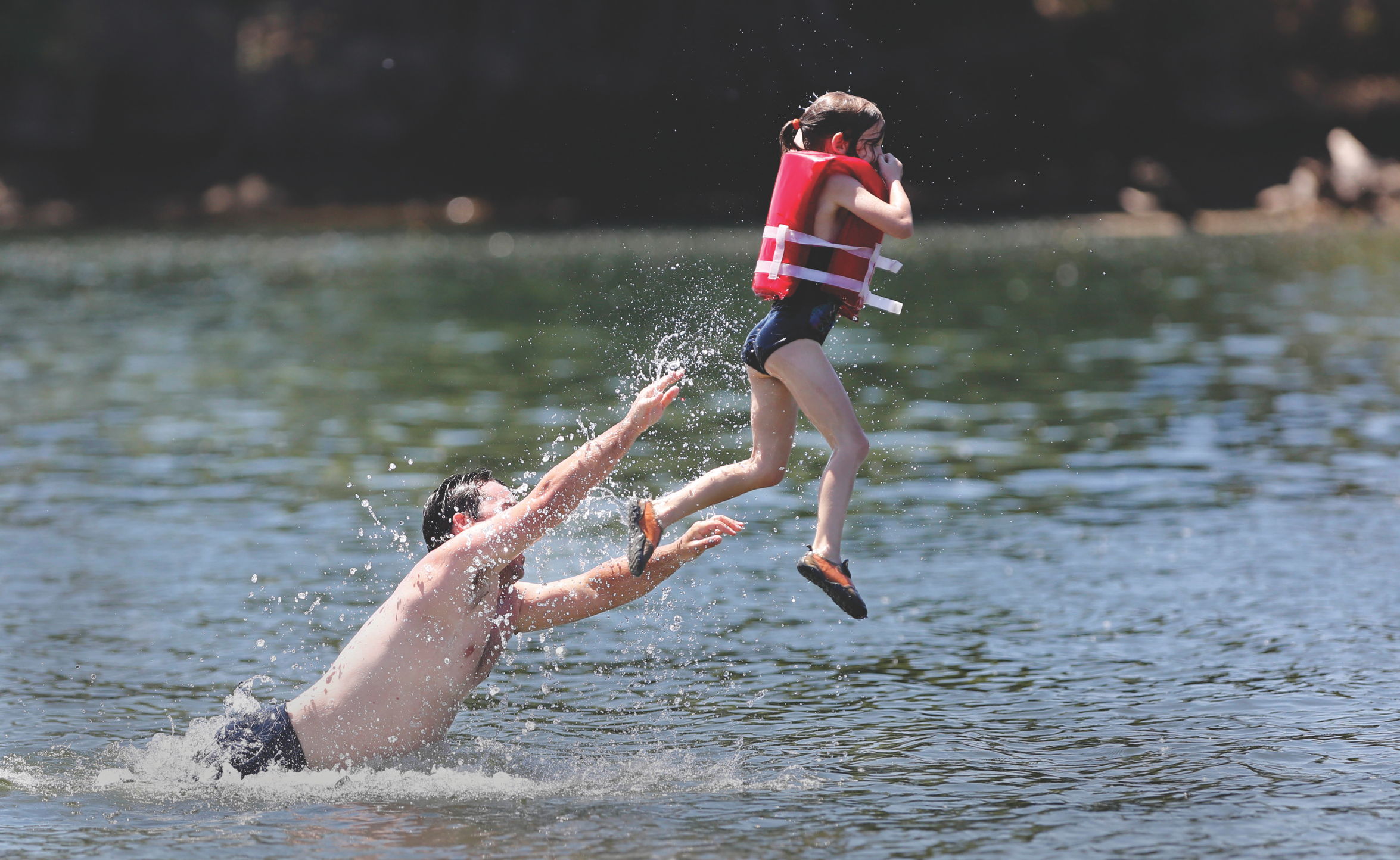 YMCA ofrece clases para estar seguros en el agua