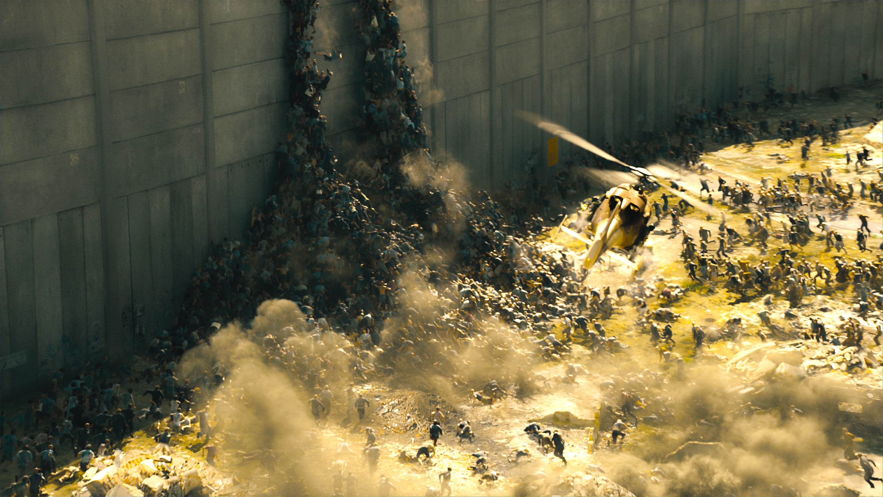 Brad Pitt atrae masas a NY con "World War Z"