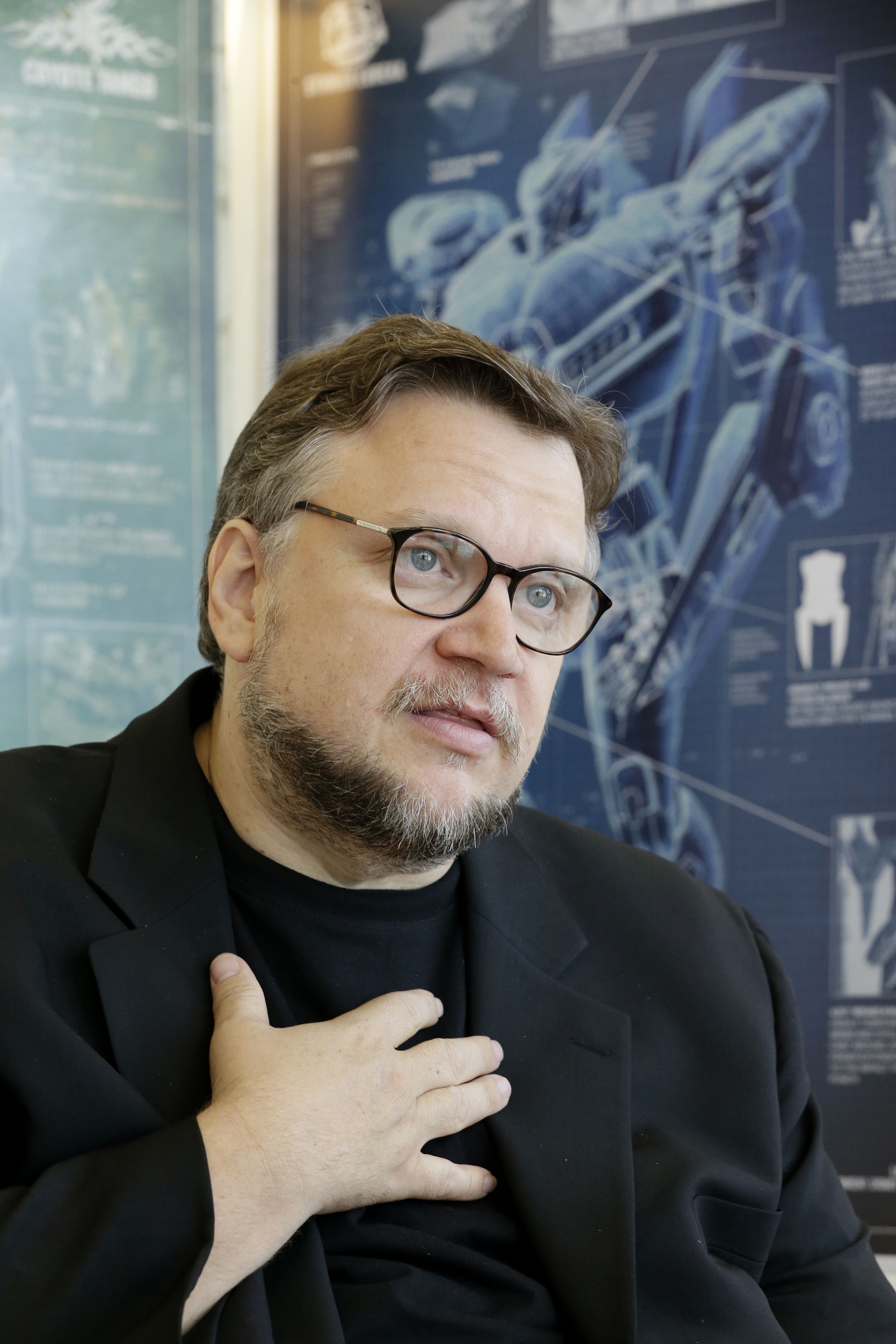 Guillermo del Toro: "Pacific Rim" habla de uni&oacute;n