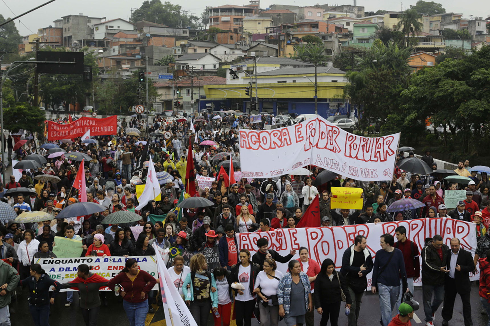 Más protestas en Brasil pese a reformas propuestas