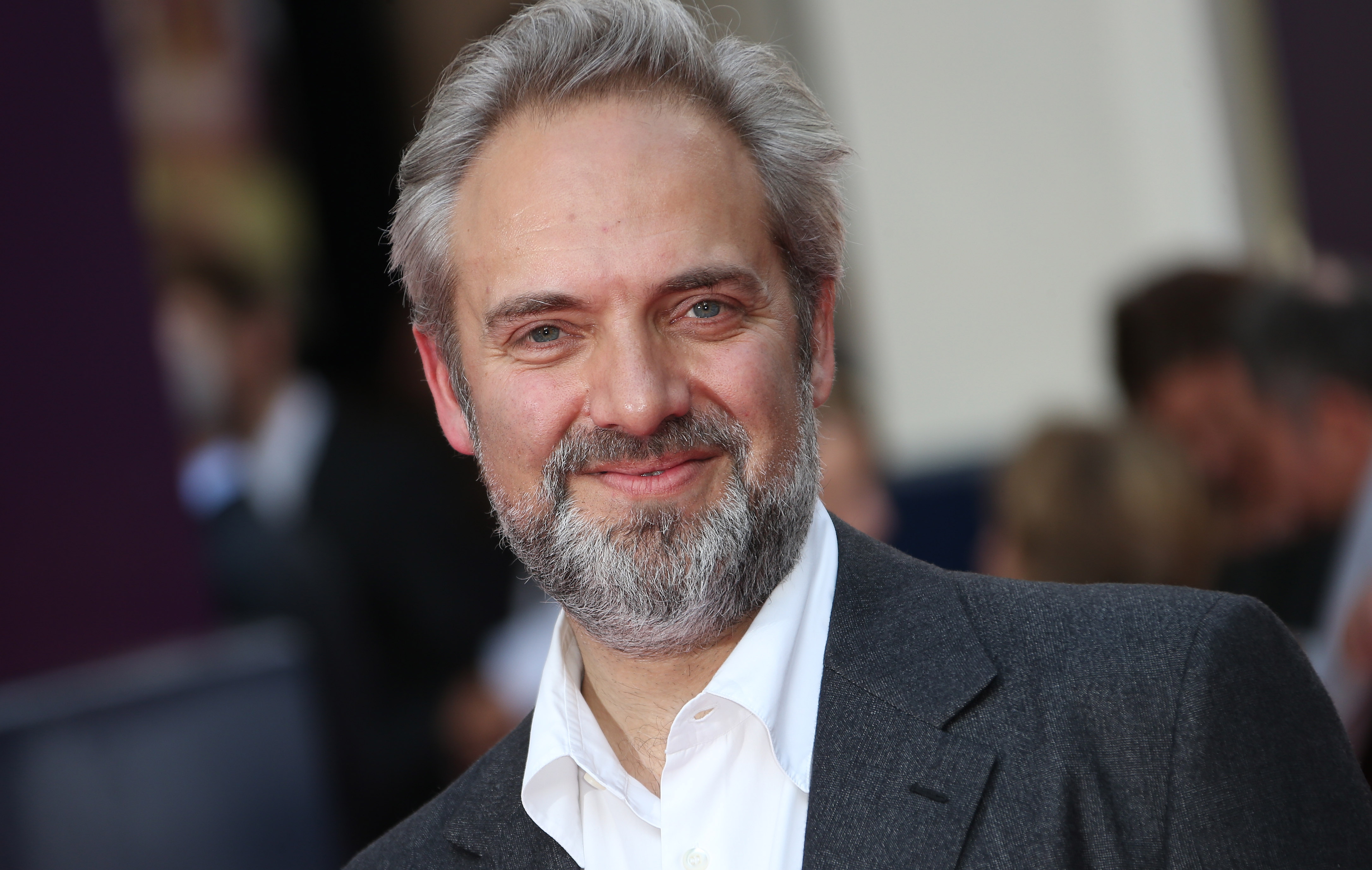 Sam Mendes dirigir&aacute; la 24a cinta de James Bond